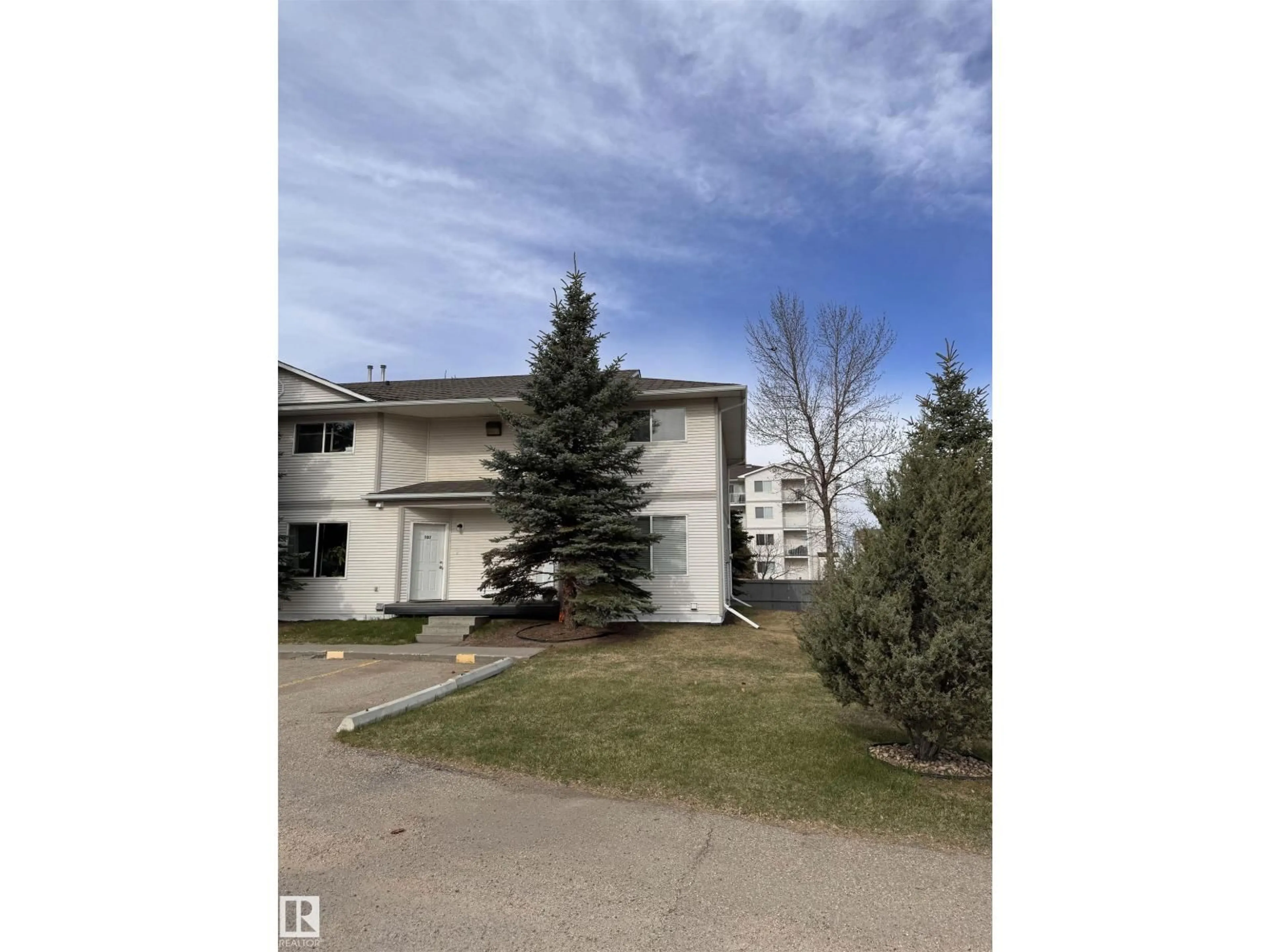 Blurry image for #108 - 801 BOTHWELL DR, Sherwood Park Alberta T8H2L1