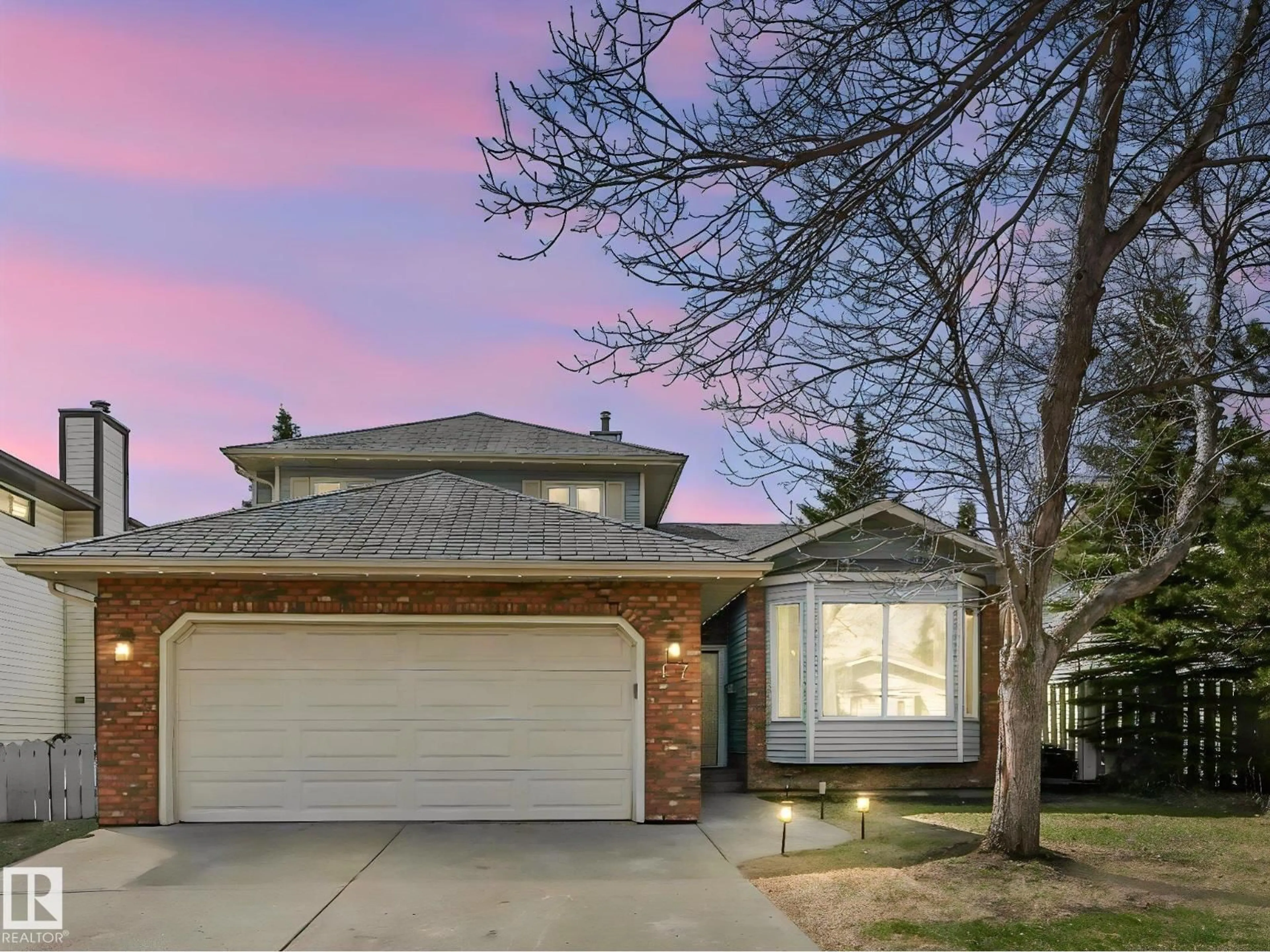 Home with brick exterior material, street for 17 WILD ROSE PL, Sherwood Park Alberta T8H1H2