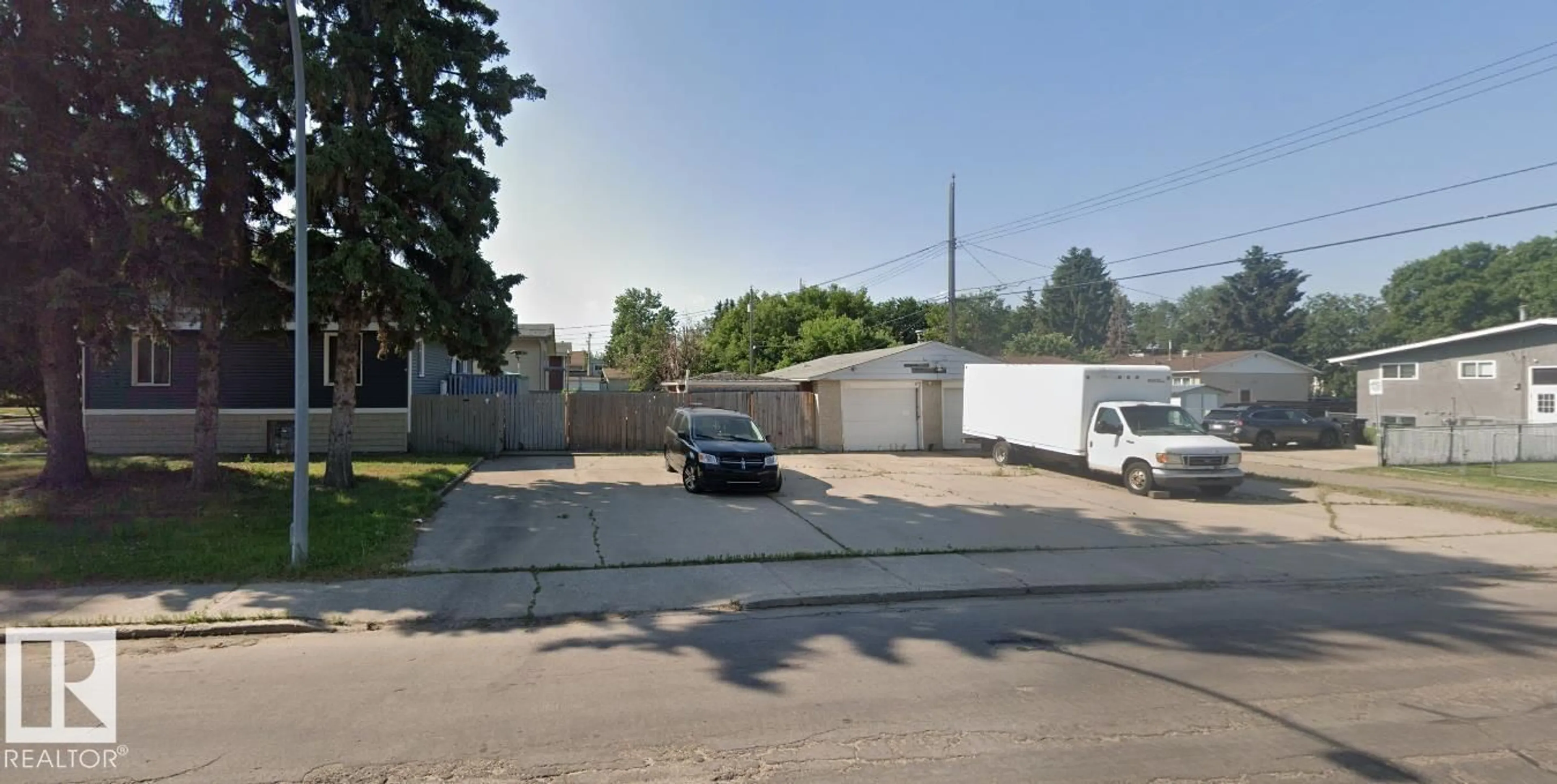 Unknown for 11834 44 ST, Edmonton Alberta T5W2S5