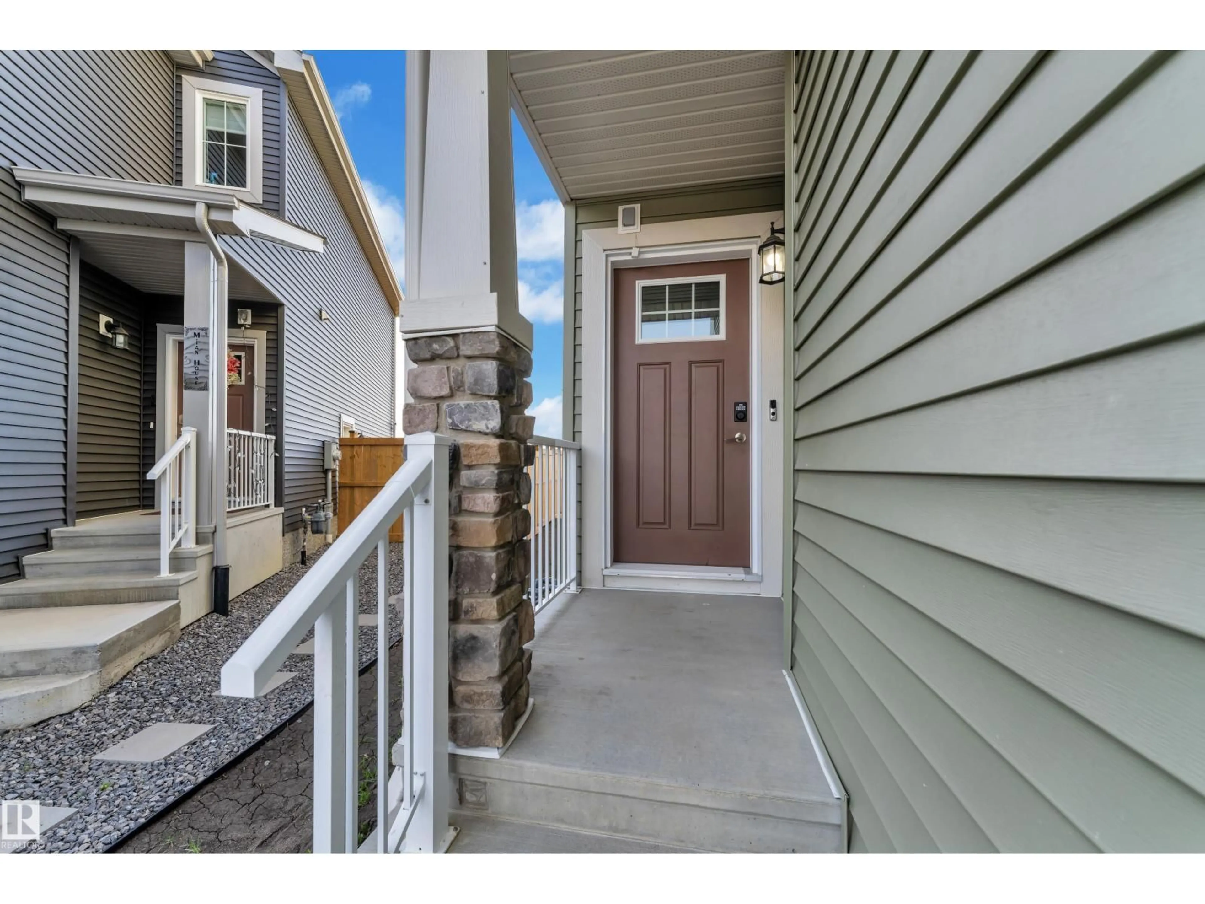 Indoor entryway for NW - 19734 29 AV, Edmonton Alberta T6M1M2