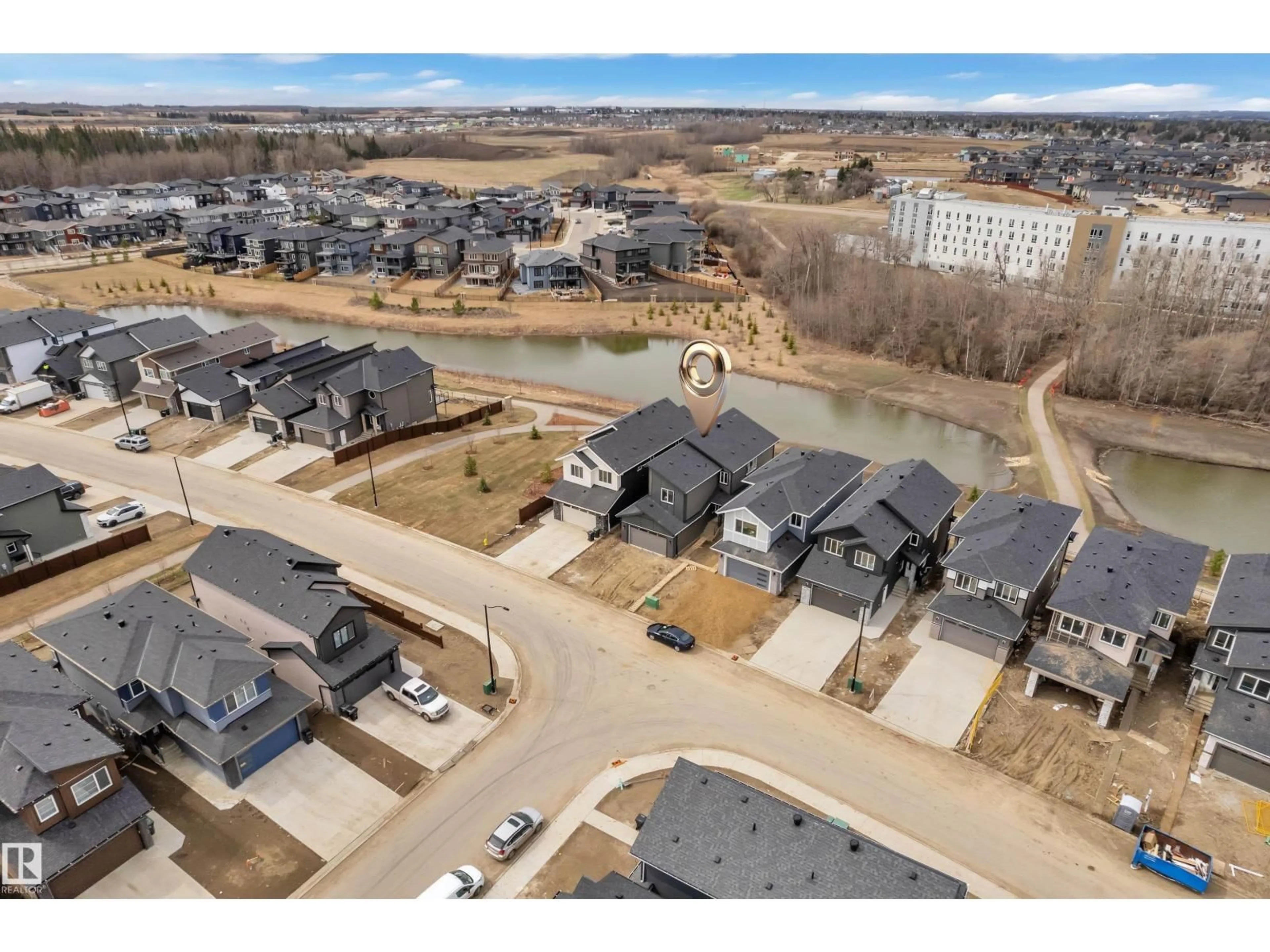 A pic from outside/outdoor area/front of a property/back of a property/a pic from drone, water/lake/river/ocean view for 39 NORWYCK WY, Spruce Grove Alberta T7X4E9