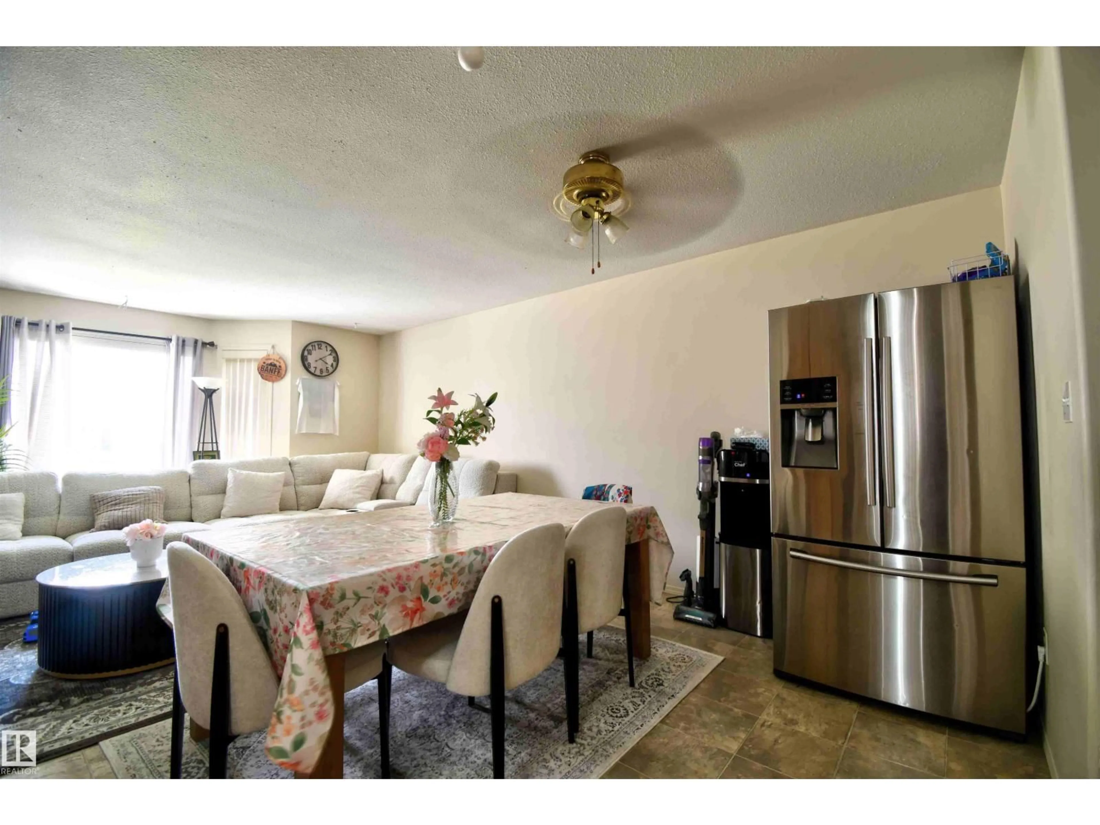 Dining room, unknown for 4718/4720 46 AV, St. Paul Town Alberta T0A3A3