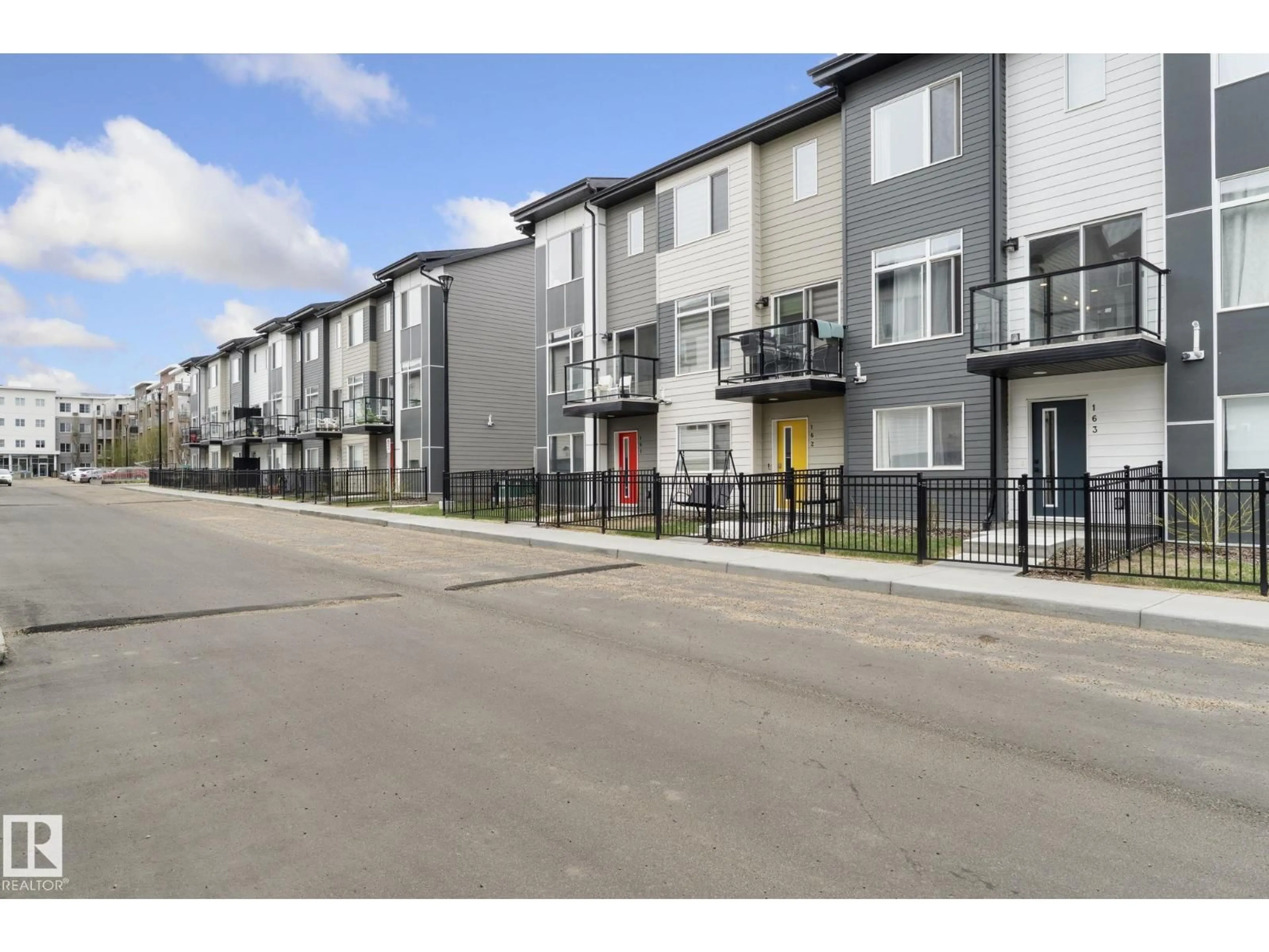 Patio, street for 804 - 163 WELSH DR, Edmonton Alberta T6X1Y8