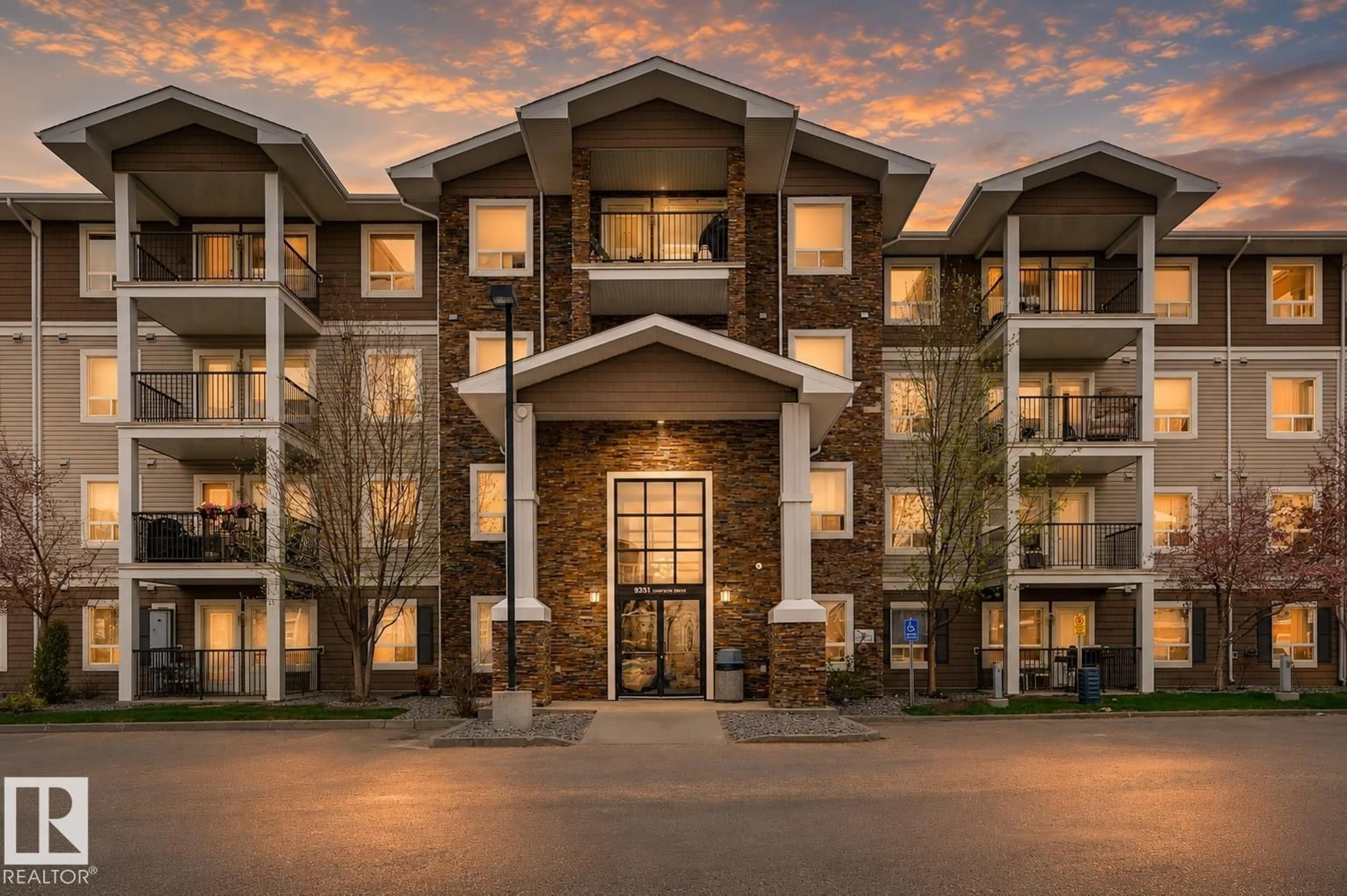 Unknown for 3104 - 9351 SIMPSON DR, Edmonton Alberta T6R0N4