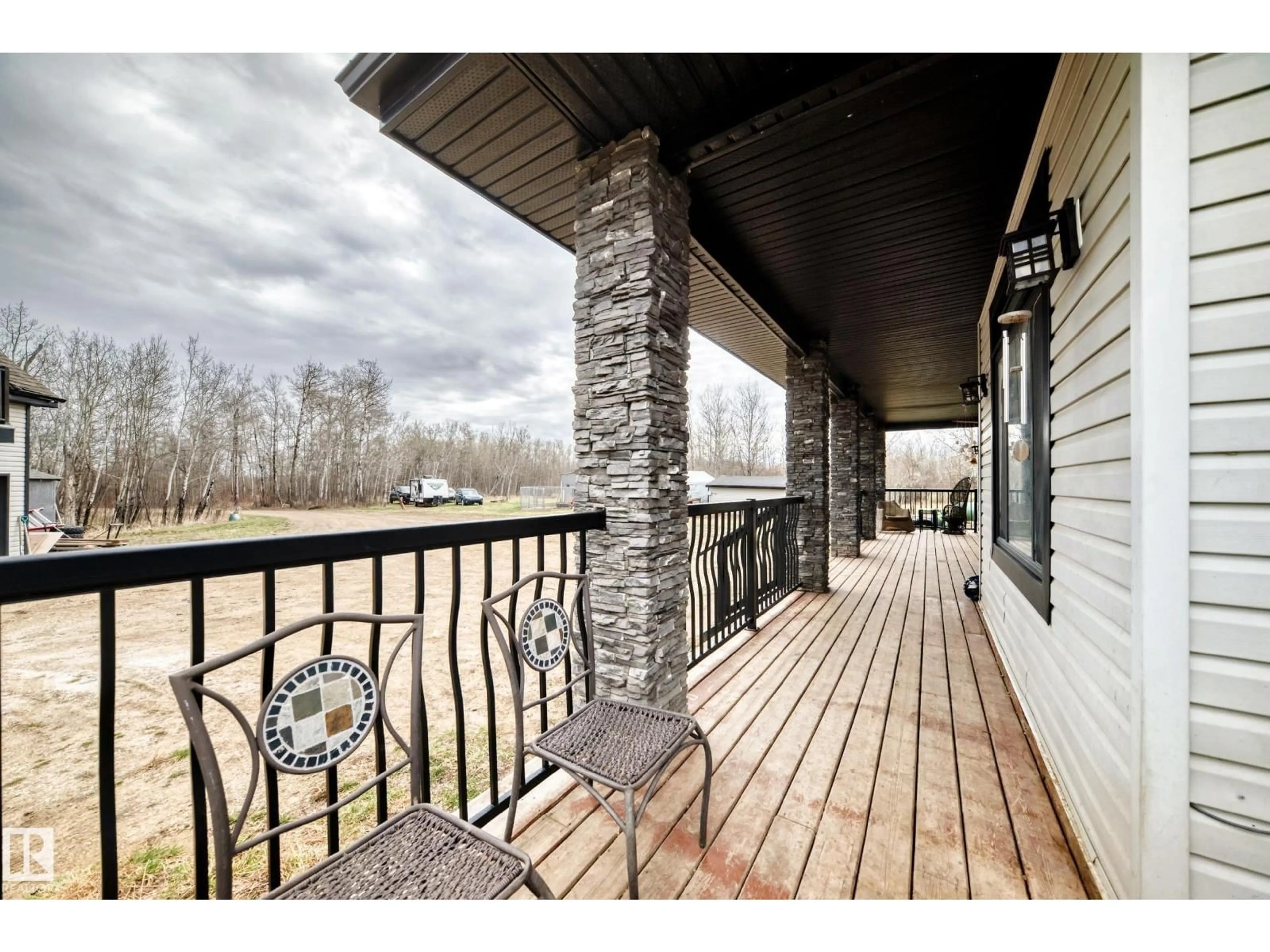 Patio, water/lake/river/ocean view for 50542 RGE RD 224, Rural Leduc County Alberta T0B3M1