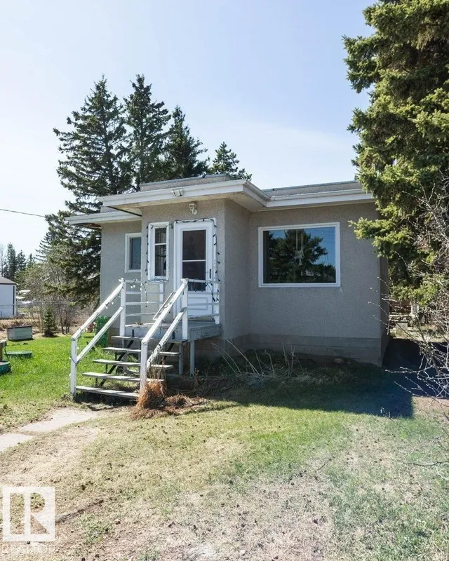 4906 51 ST, Busby 3