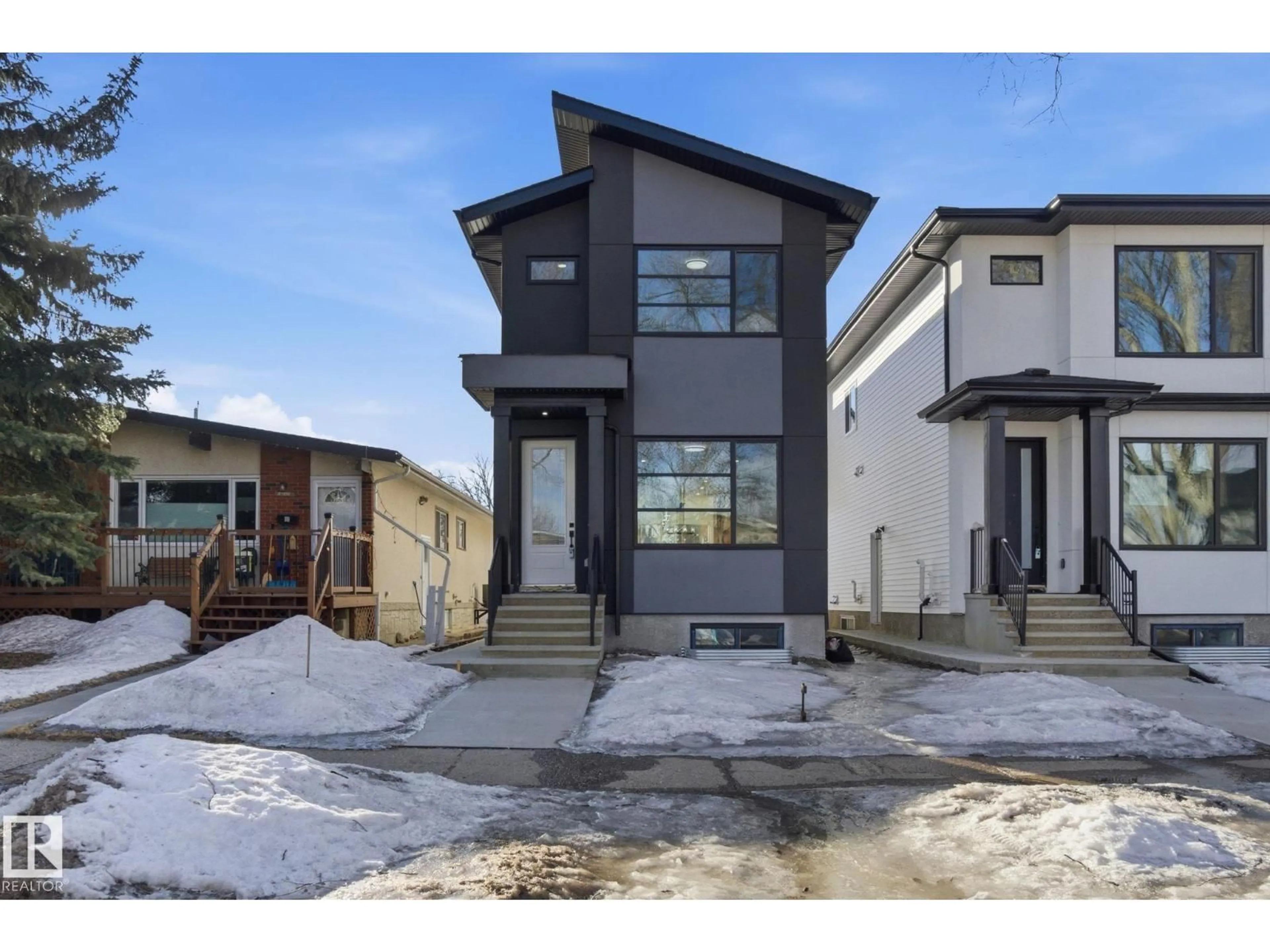 Unknown for 10124 82 ST, Edmonton Alberta T6A3M2
