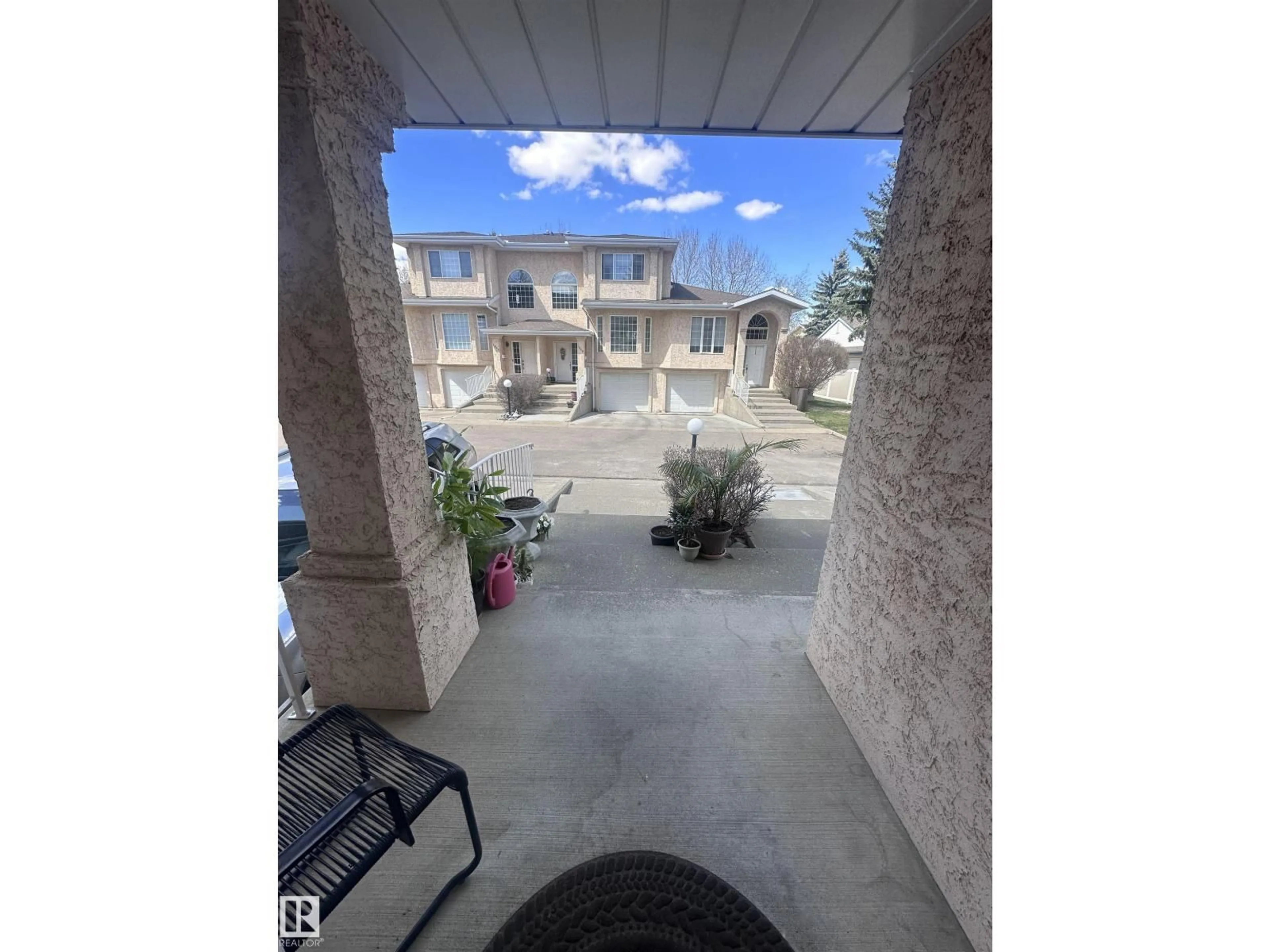 Patio, unknown for 1636 JAMHA RD, Edmonton Alberta T6L6V7