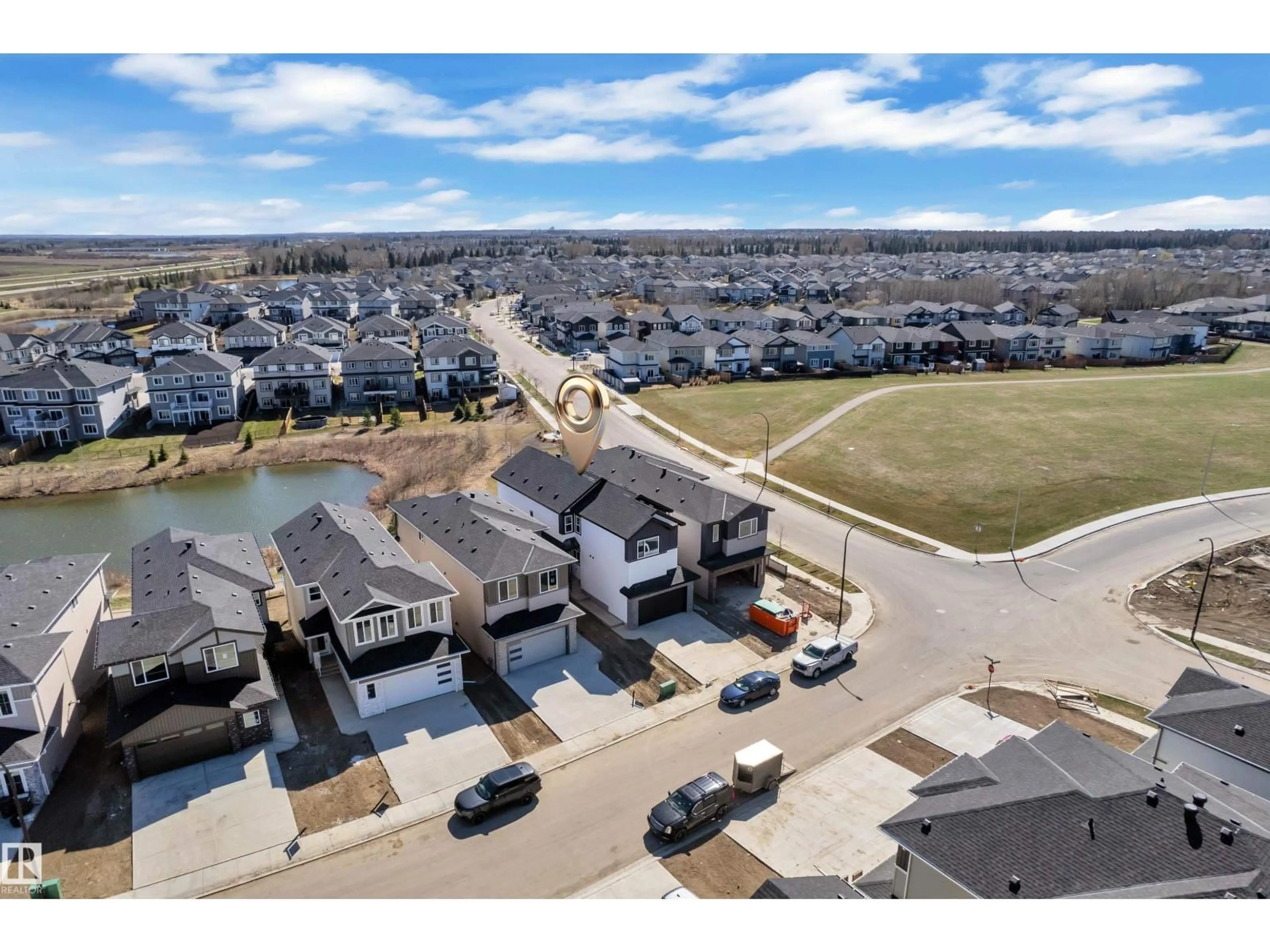 A pic from outside/outdoor area/front of a property/back of a property/a pic from drone, street for 3 AXELWOOD CR, Spruce Grove Alberta T7X4G4