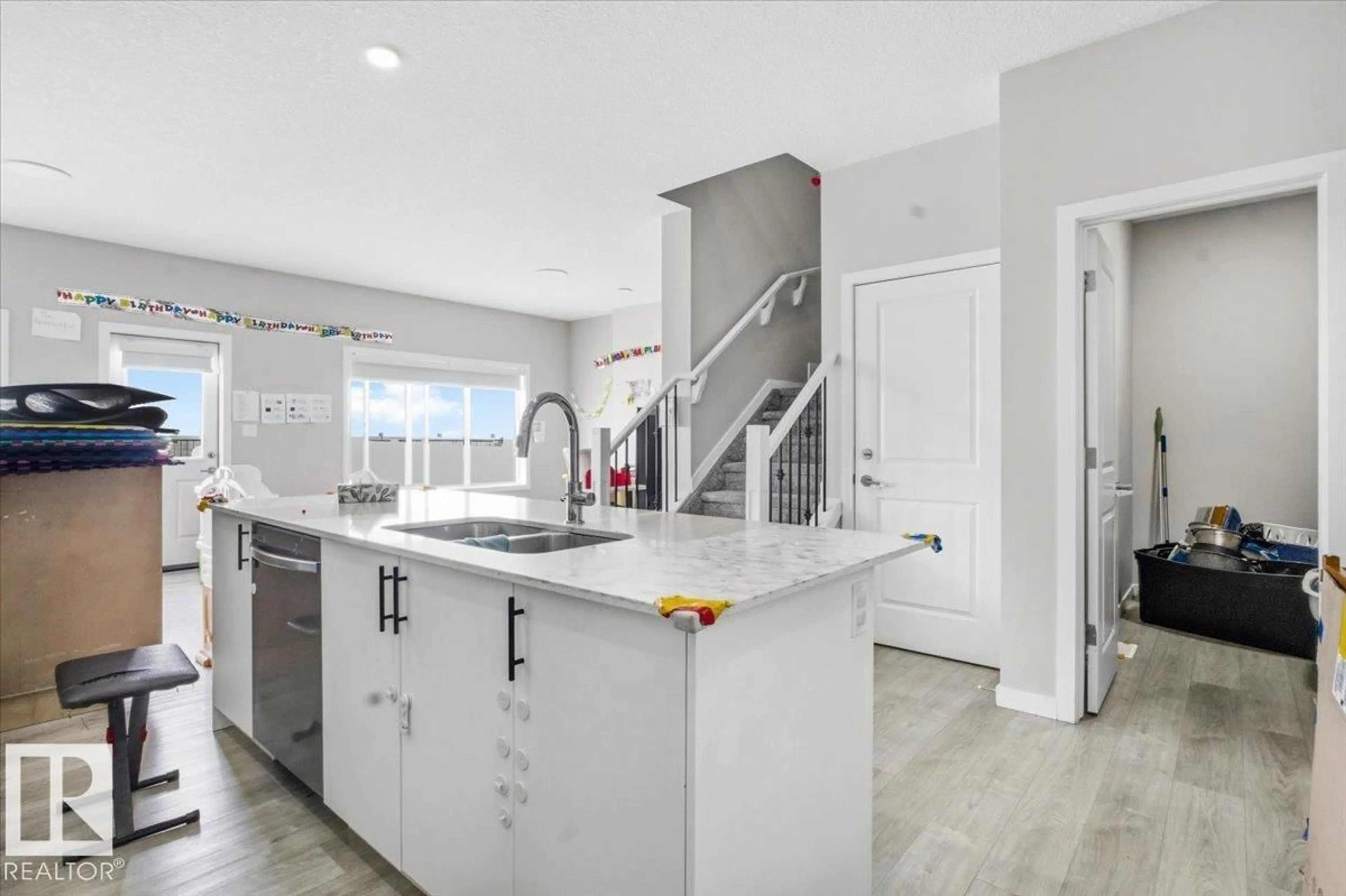 Open concept kitchen, ceramic/tile floor for NW - 7056 182 AVENUE, Edmonton Alberta T5Z0V7