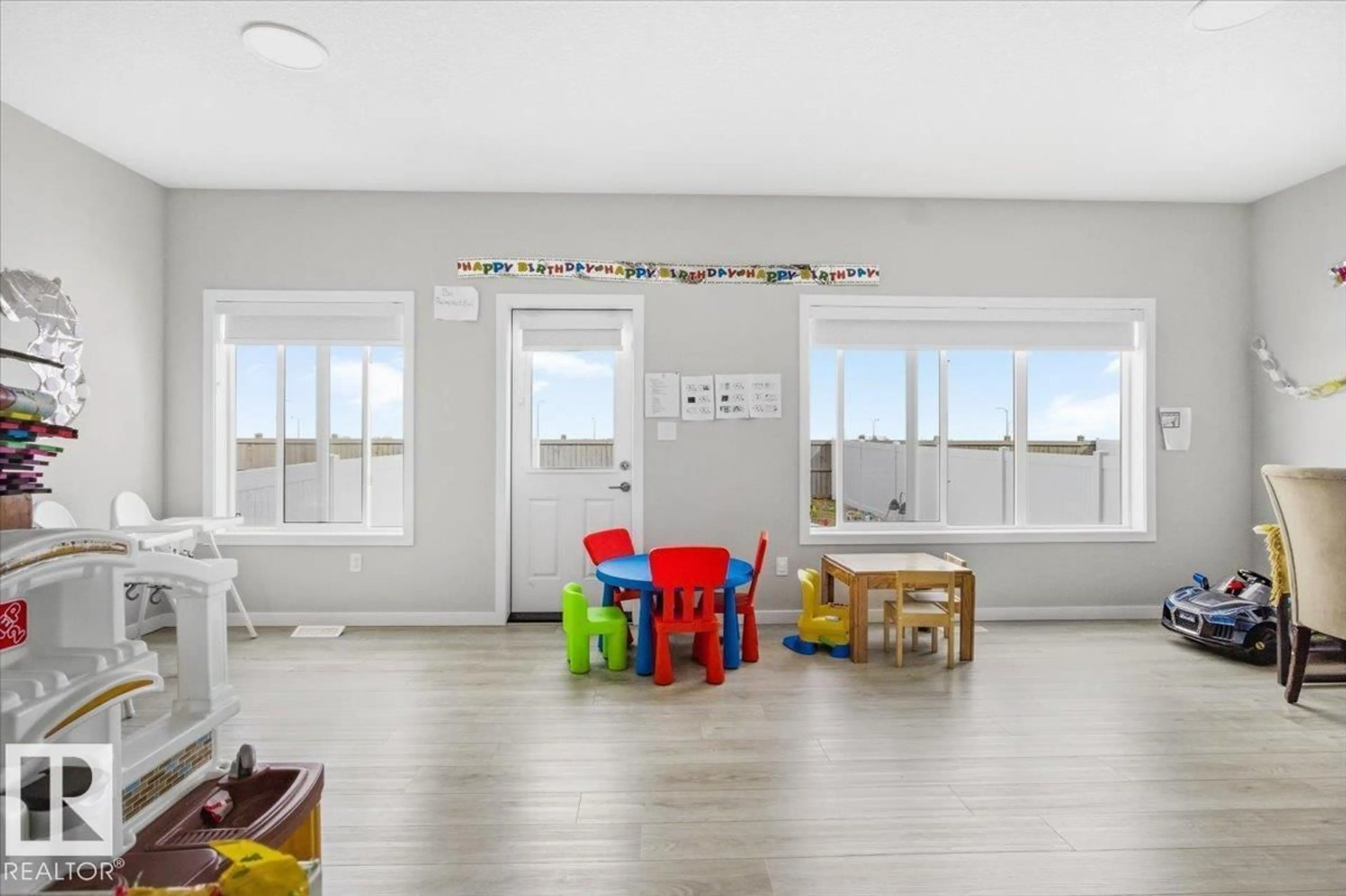 A pic of a room for NW - 7056 182 AVENUE, Edmonton Alberta T5Z0V7
