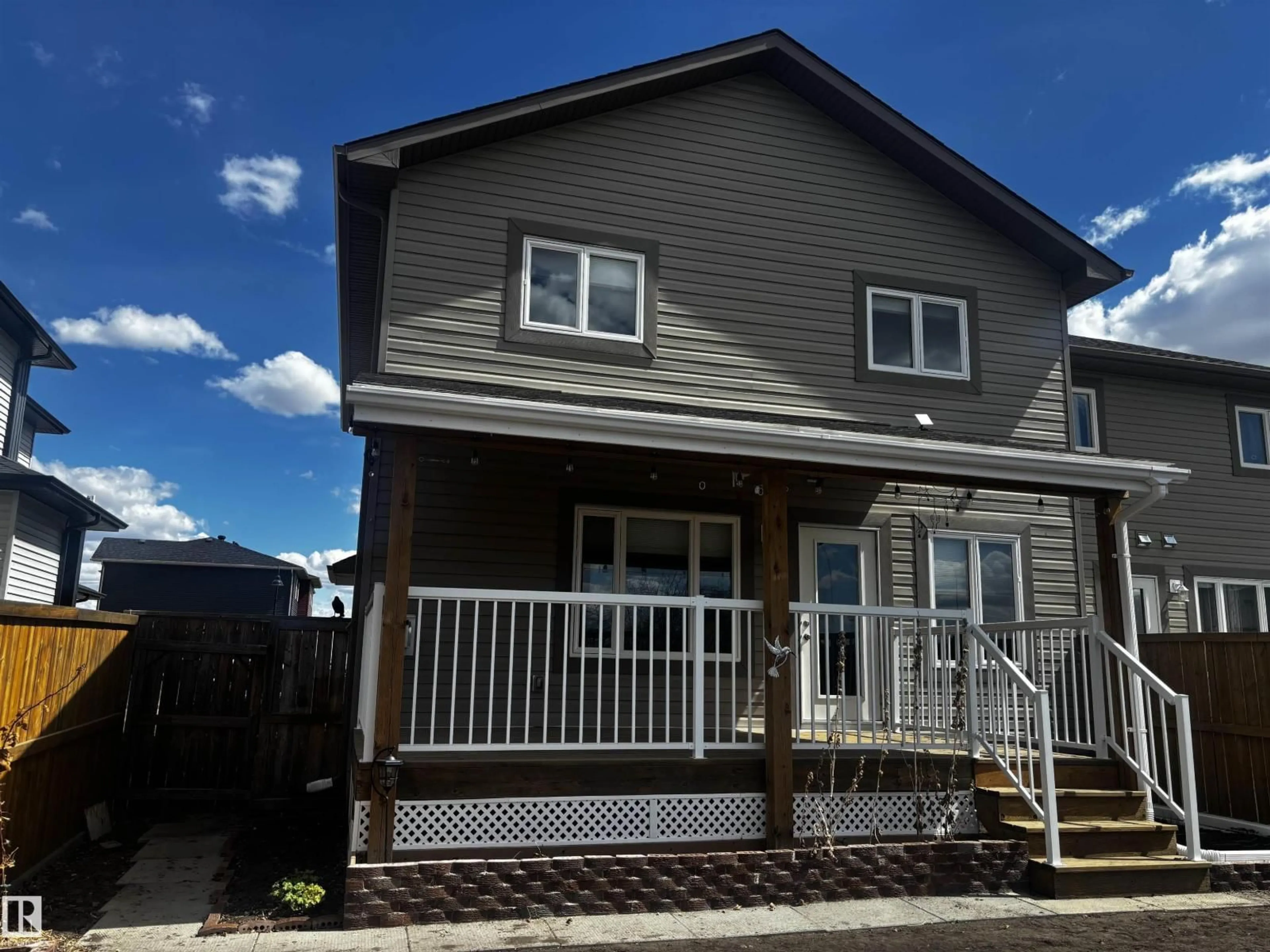 Home with vinyl exterior material, street for 4914 47 ST, Redwater Alberta T0A2W0