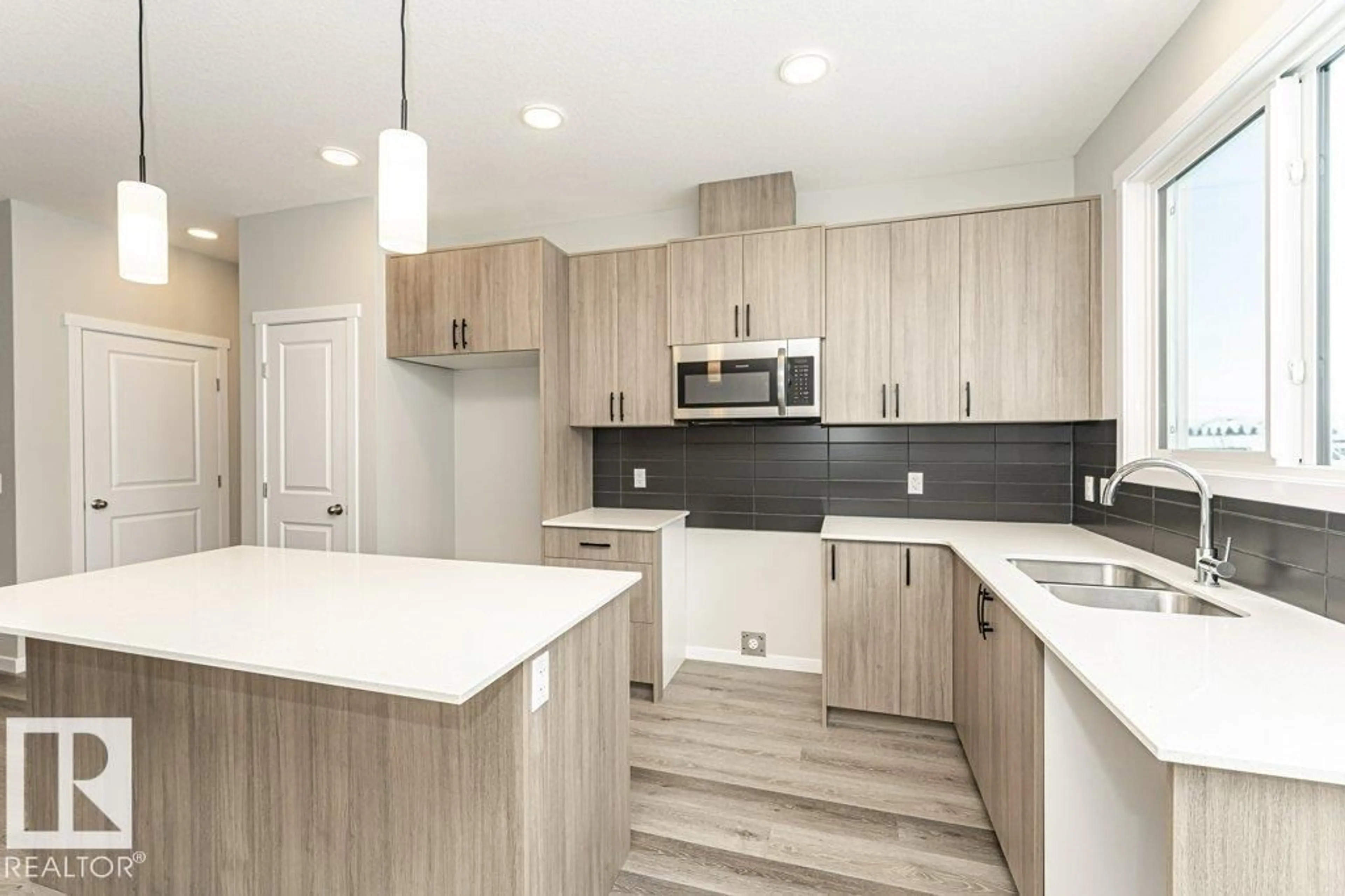 Open concept kitchen, unknown for 6415 63 ST, Beaumont Alberta T4X3E3