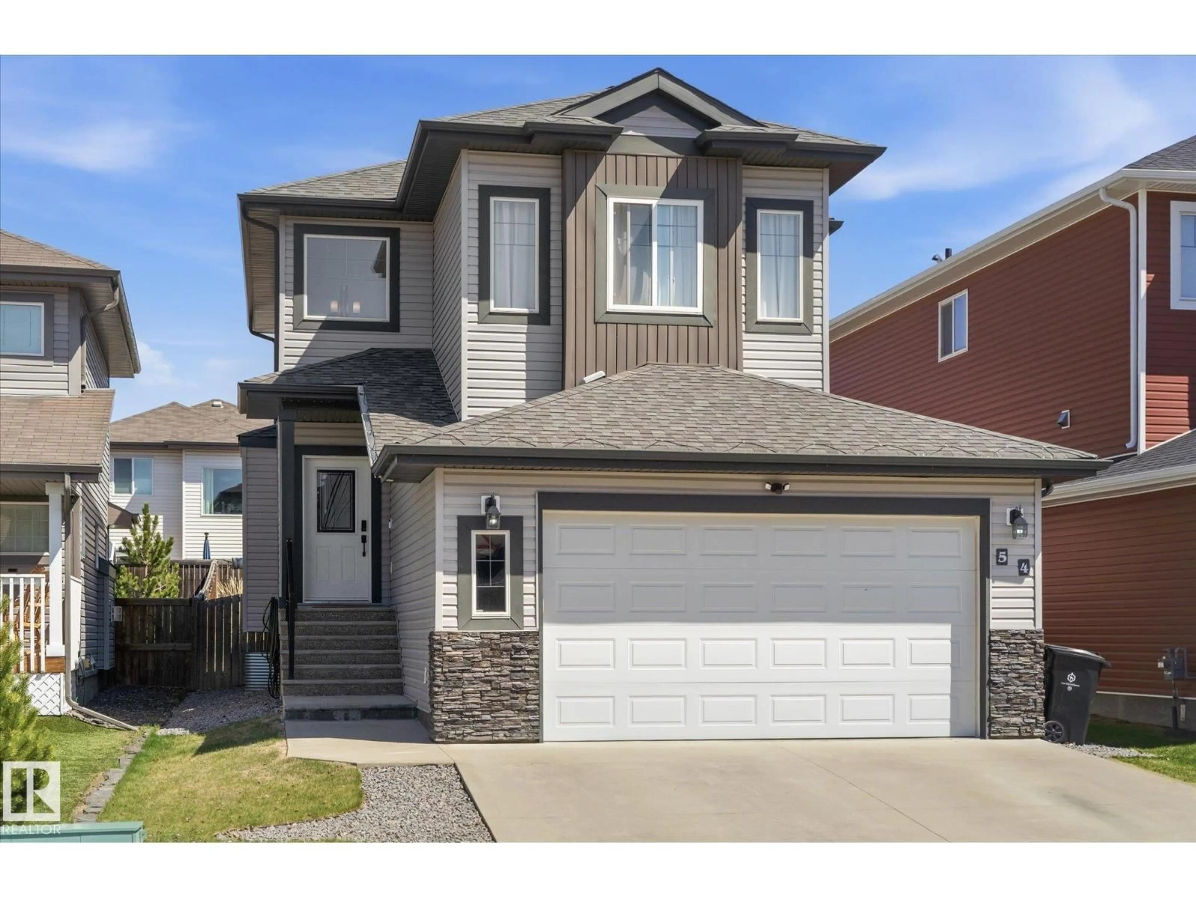 Home with vinyl exterior material, street for 54 CYPRESS LI, Fort Saskatchewan Alberta T8L0H3
