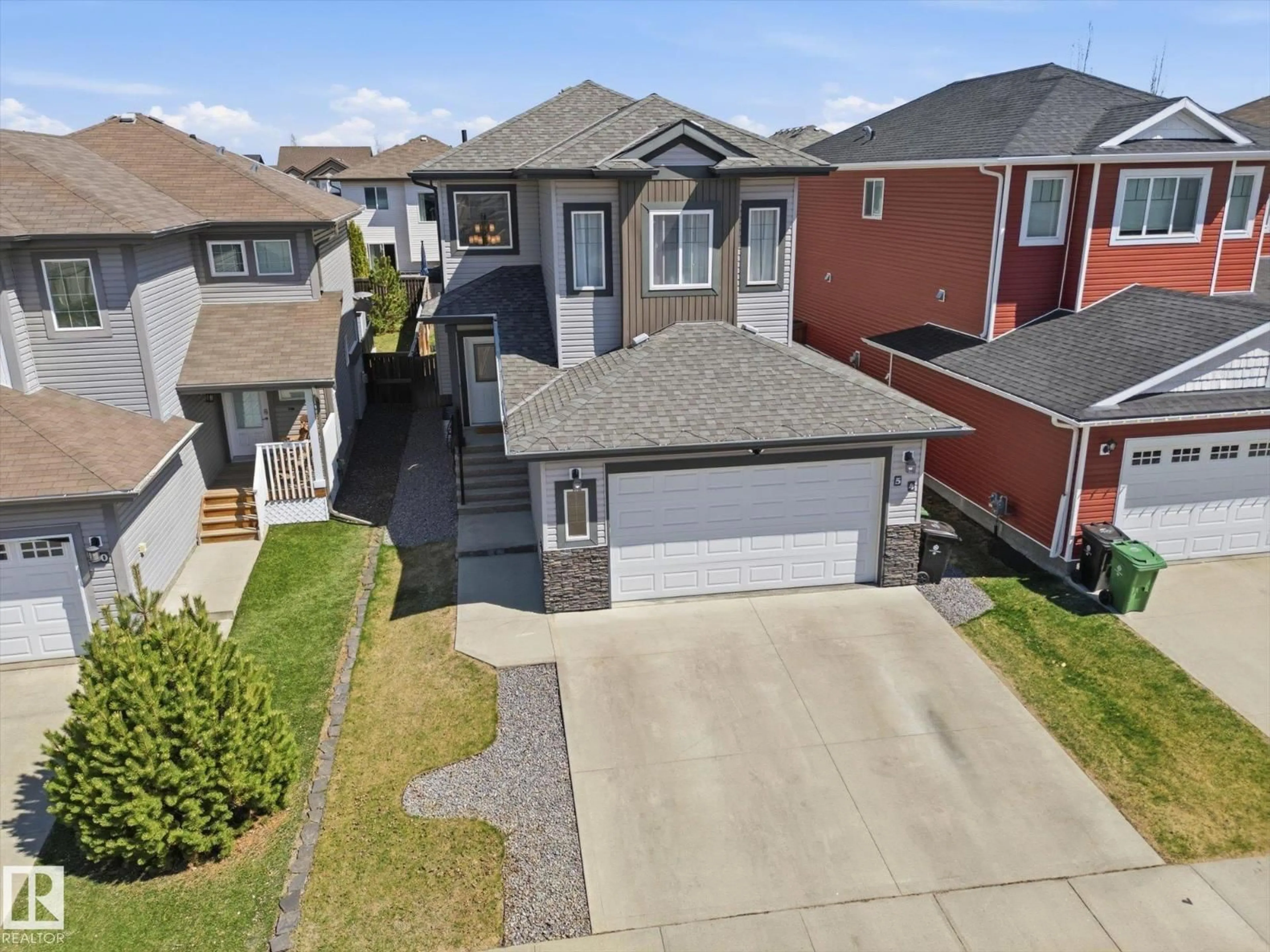 A pic from outside/outdoor area/front of a property/back of a property/a pic from drone, street for 54 CYPRESS LI, Fort Saskatchewan Alberta T8L0H3