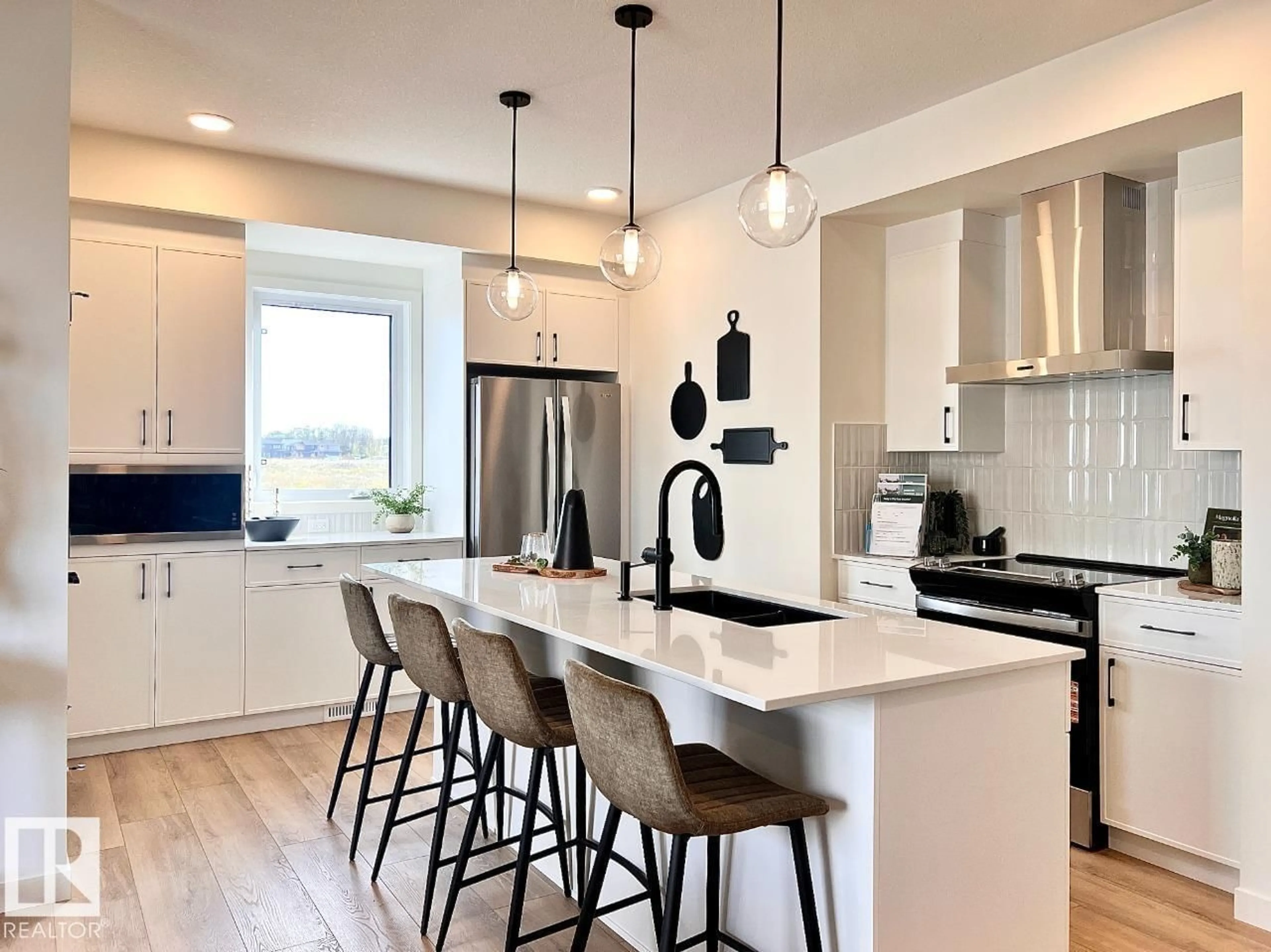 Open concept kitchen, unknown for 7119 52 AV, Beaumont Alberta T4X2Z7