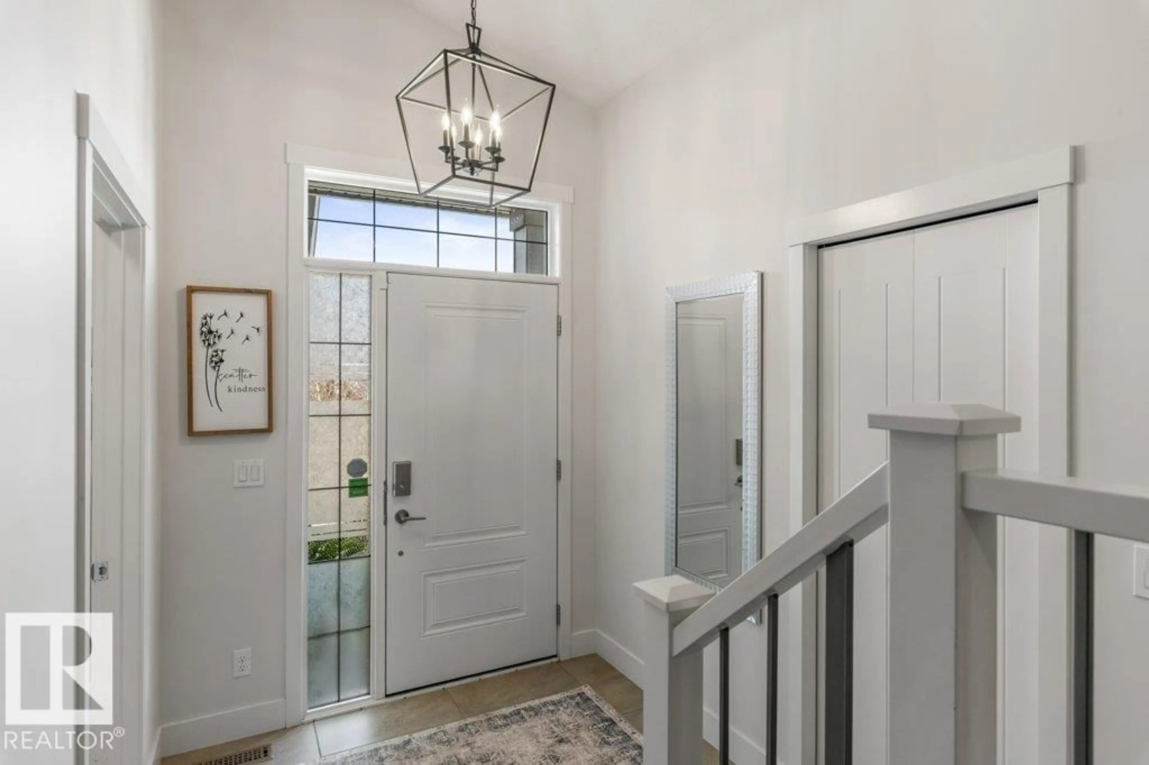 Indoor entryway for NW - 2107 REDTAIL CM, Edmonton Alberta T5S0H4