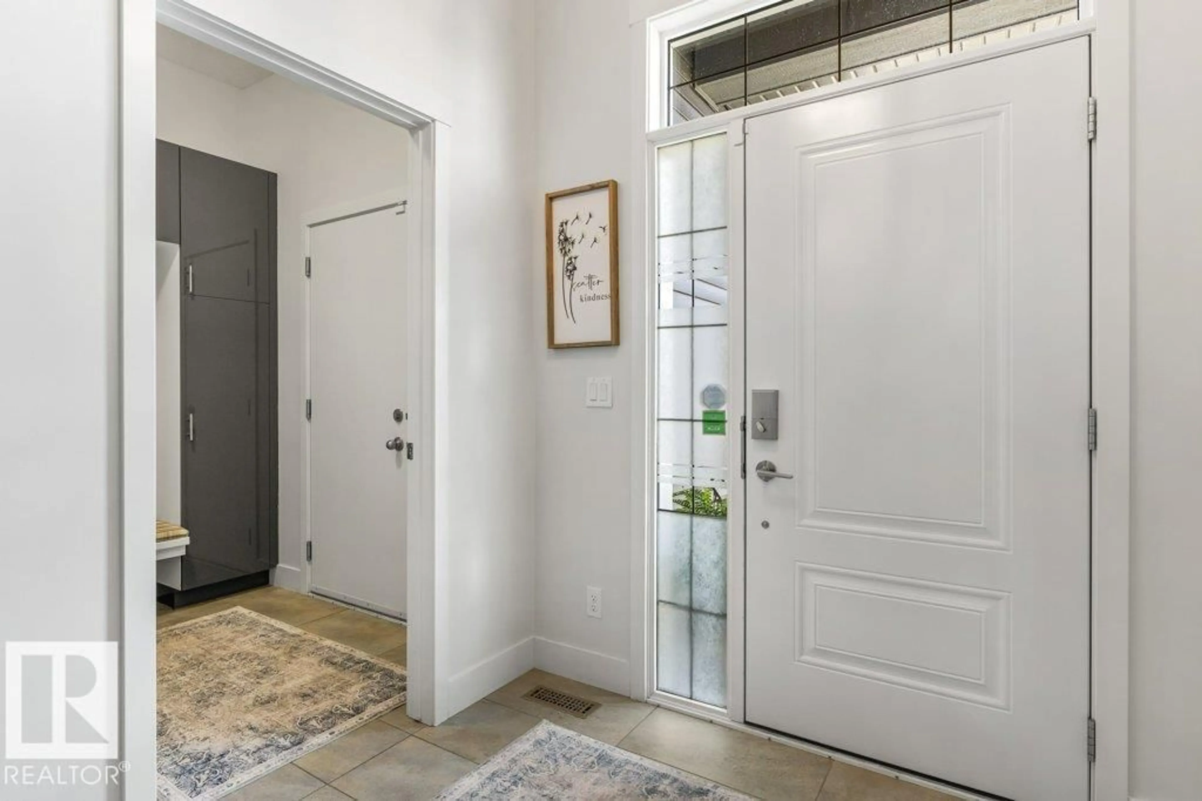 Indoor entryway for NW - 2107 REDTAIL CM, Edmonton Alberta T5S0H4