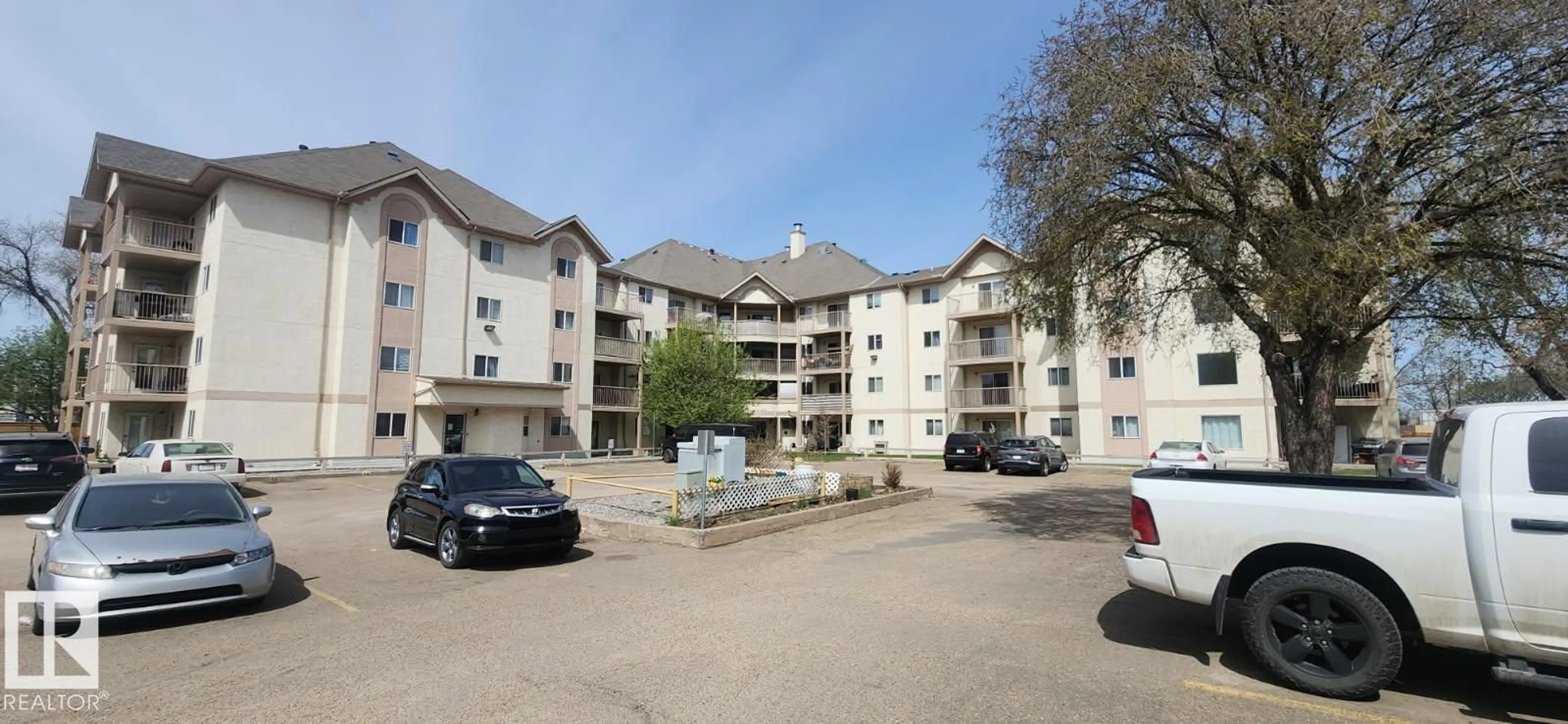Unknown for #204 - 11218 80 ST, Edmonton Alberta T5B4V9