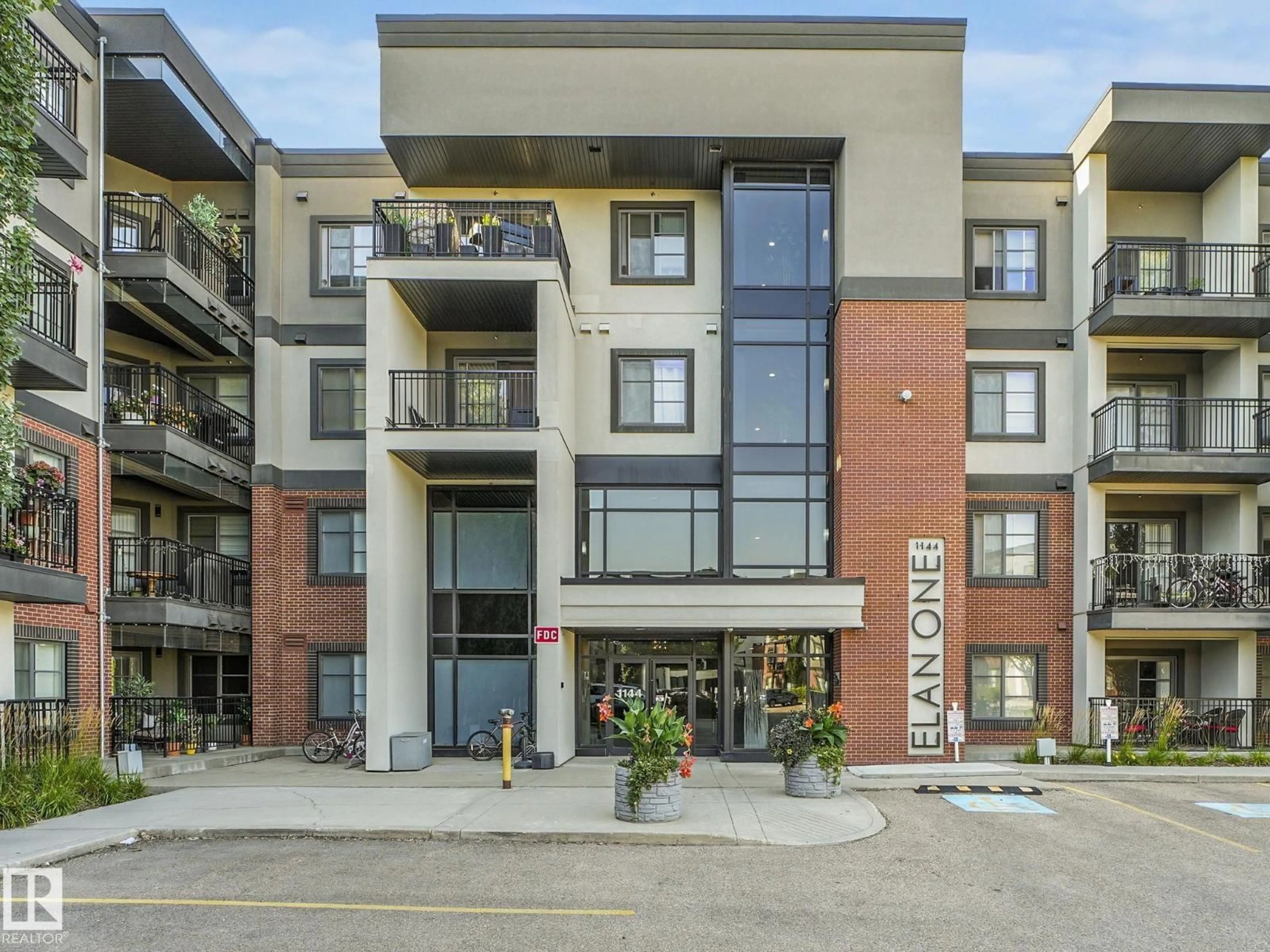 Unknown for 1144 - 317 ADAMSON DR SW, Edmonton Alberta T6W2X7