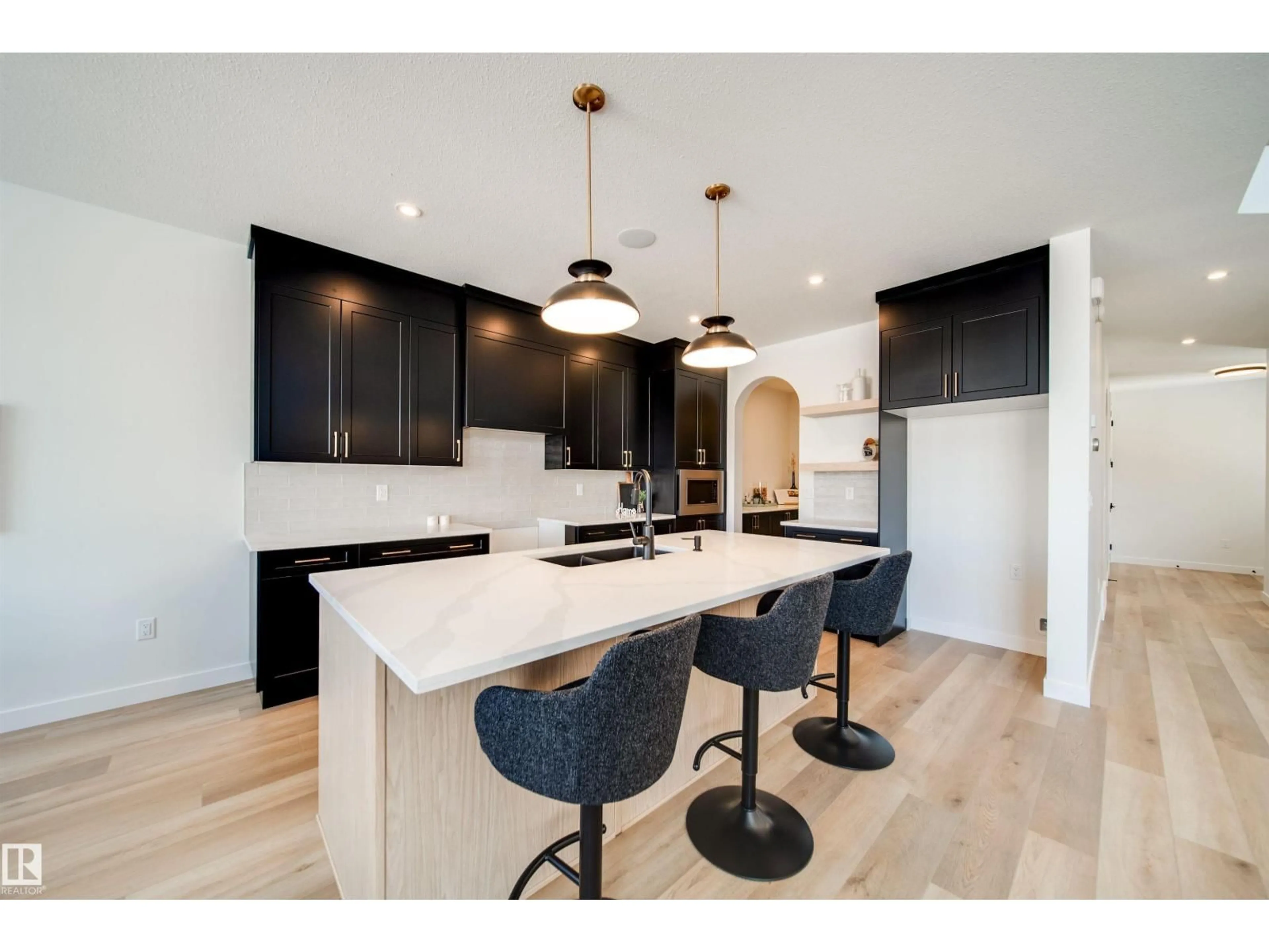Contemporary kitchen, ceramic/tile floor for 75 CHARTRES CL, St. Albert Alberta T8N0R6