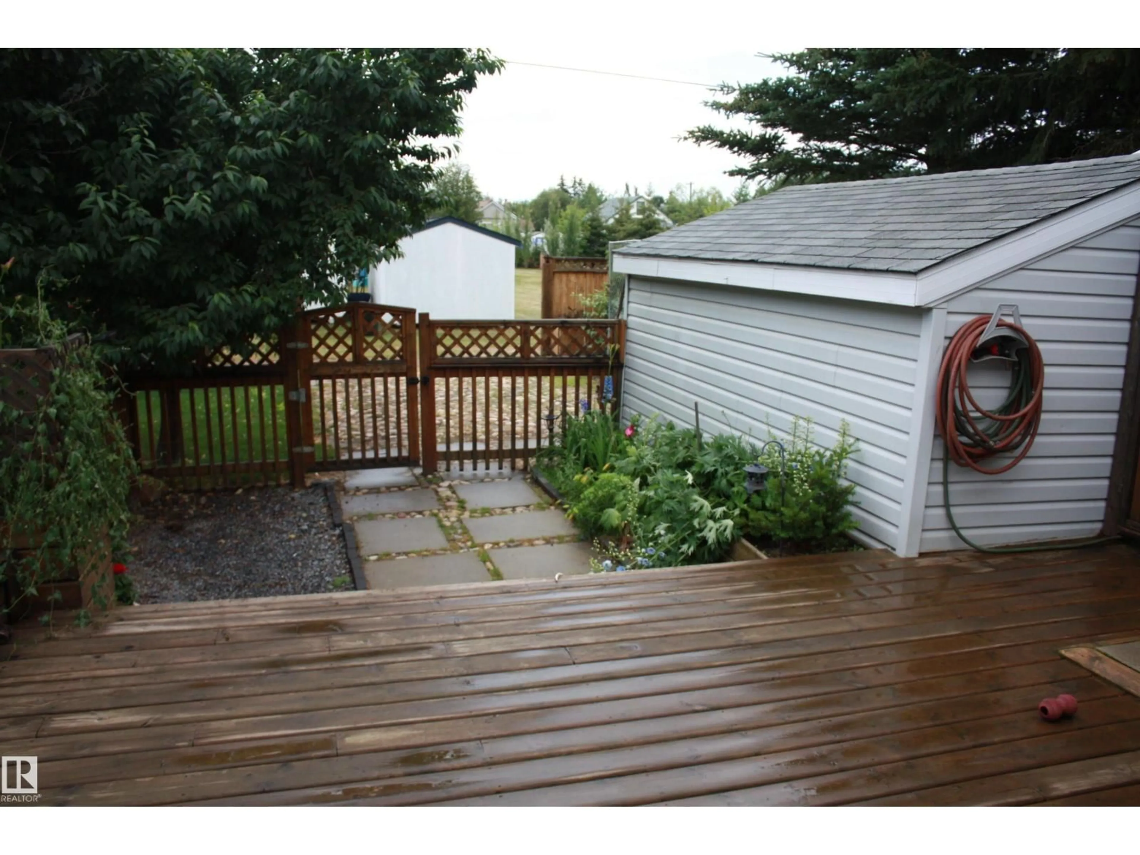 Patio, unknown for 5219 49 ST, Waskatenau Alberta T0A3P0