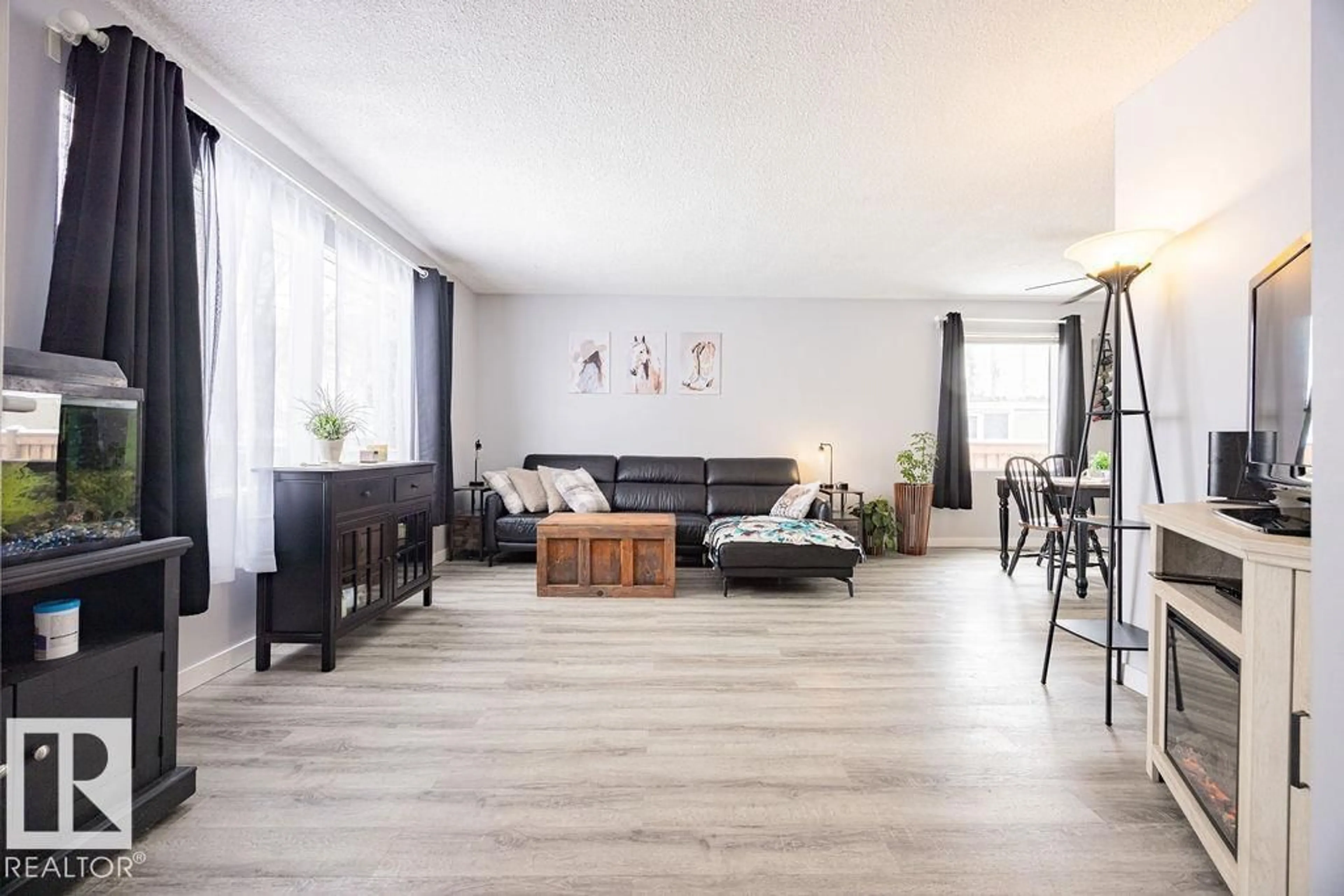 Living room with furniture, wood/laminate floor for 44 IVY CR, Sherwood Park Alberta T8A1W4