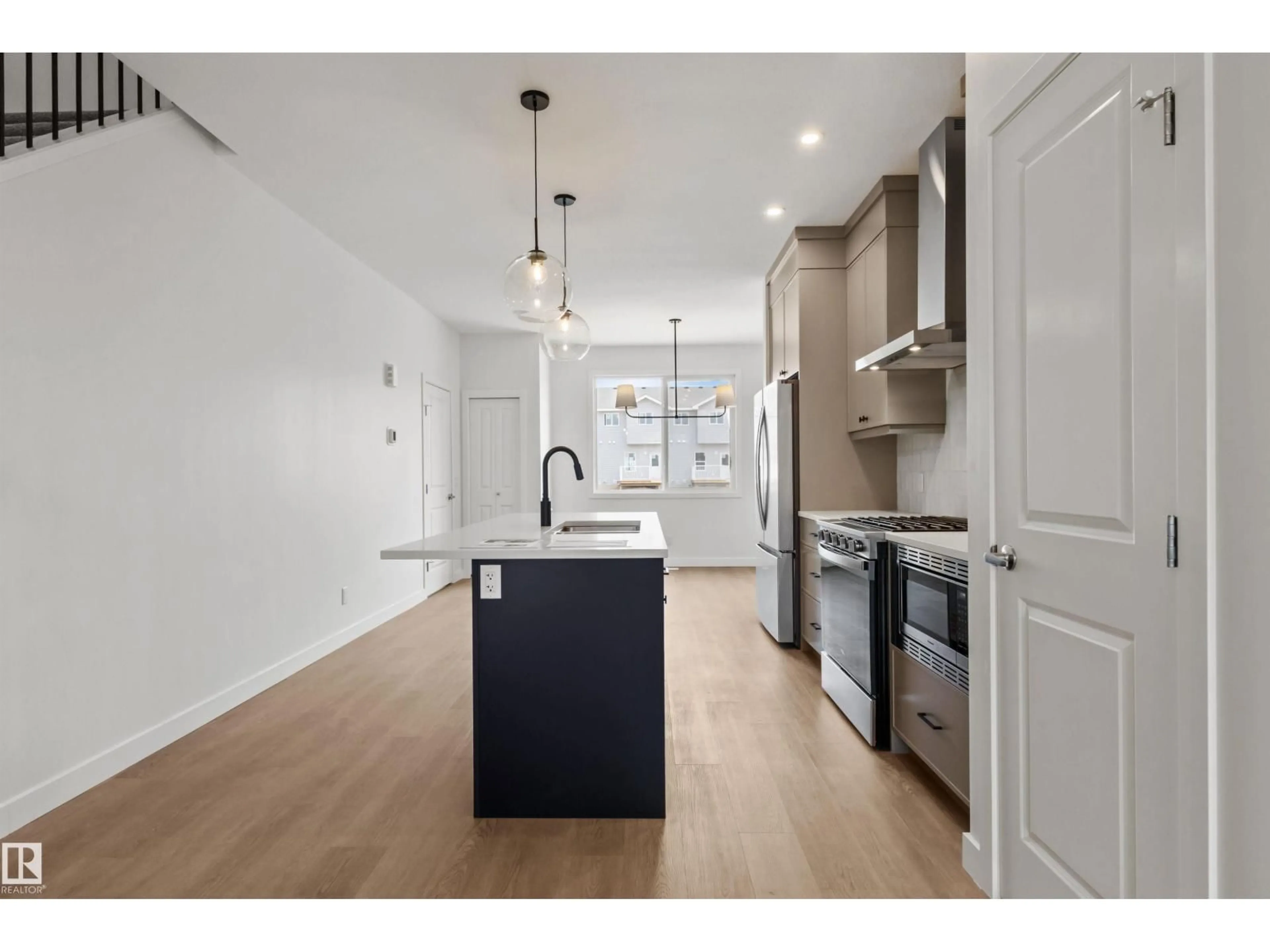 Open concept kitchen, unknown for 1217 CRISTALL WY, Edmonton Alberta T6W5S5