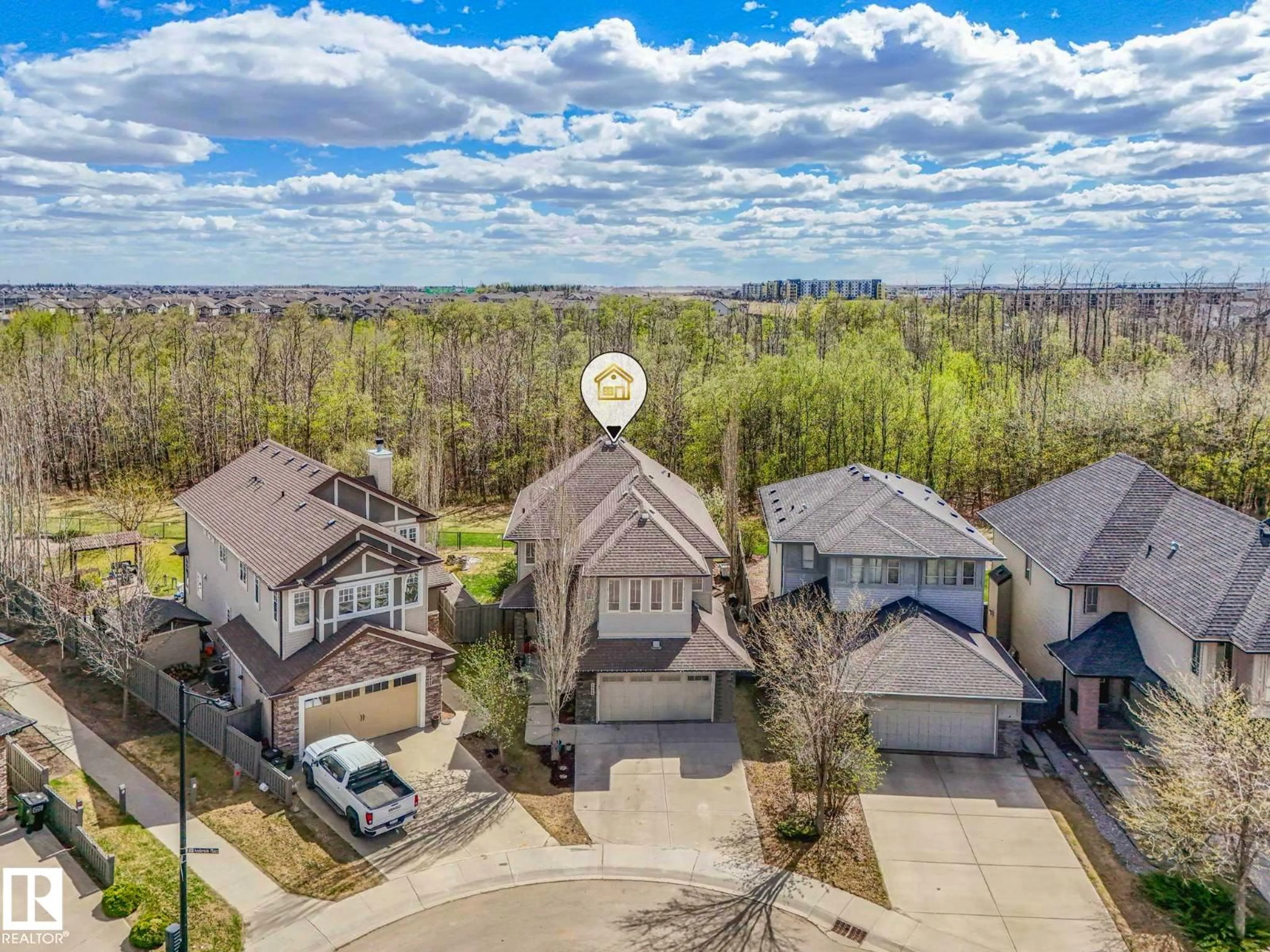 A pic from outside/outdoor area/front of a property/back of a property/a pic from drone, unknown for 2825 ANDERSON PL, Edmonton Alberta T6W0V7