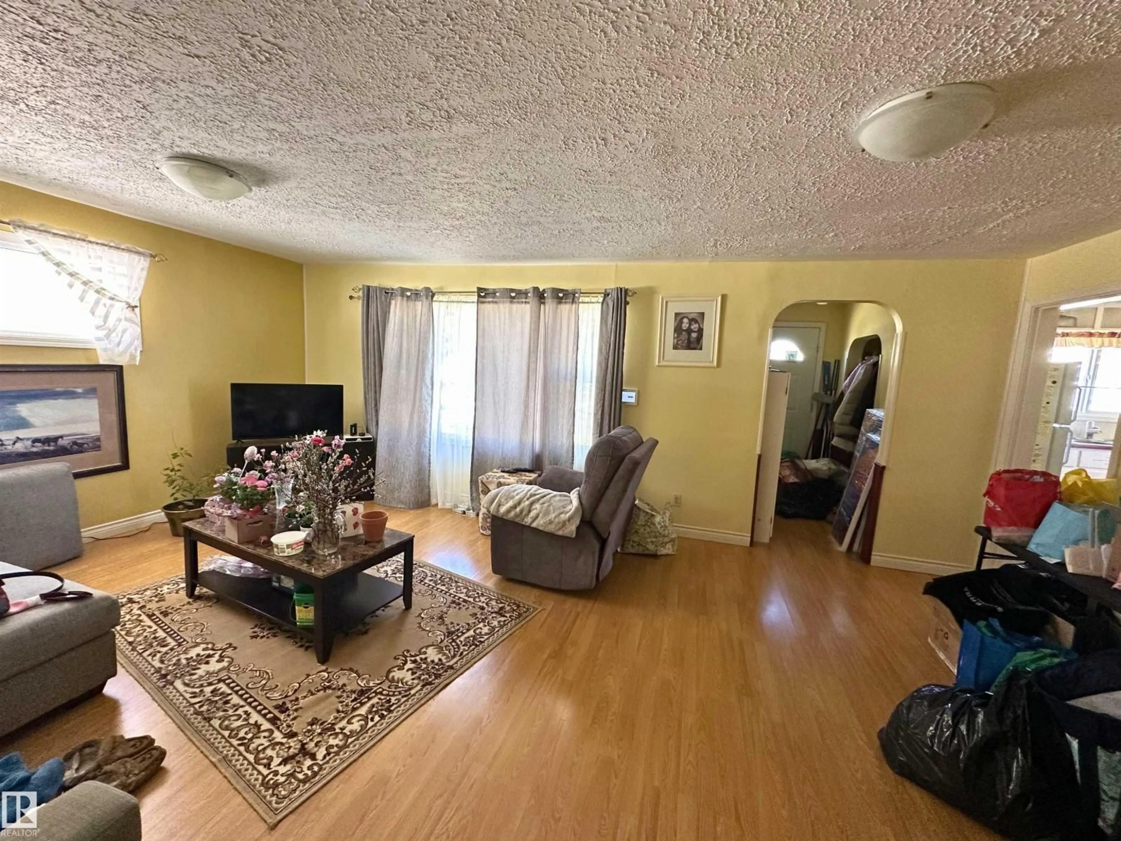 A pic of a room for 5035 49 AV NW, Vilna Alberta T0A3L0