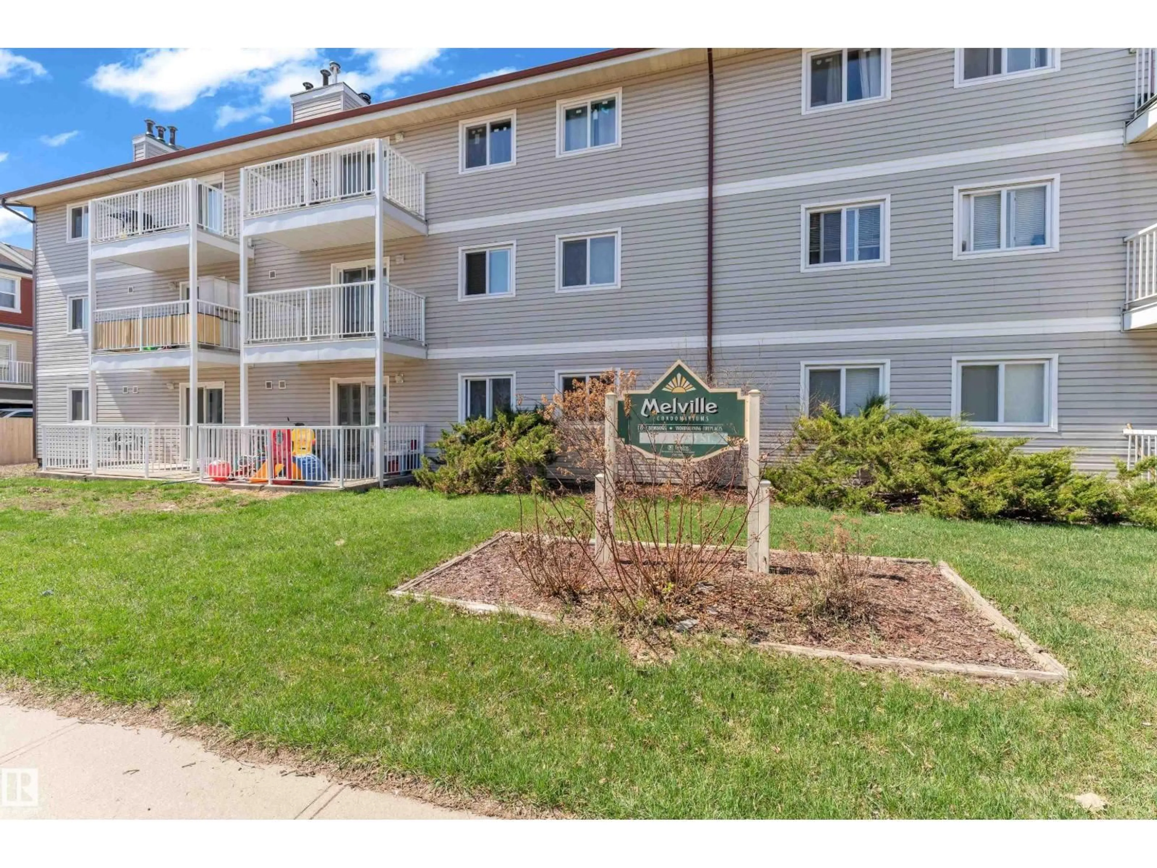 Patio, unknown for 101 - 10136 160 ST, Edmonton Alberta T5P3E7