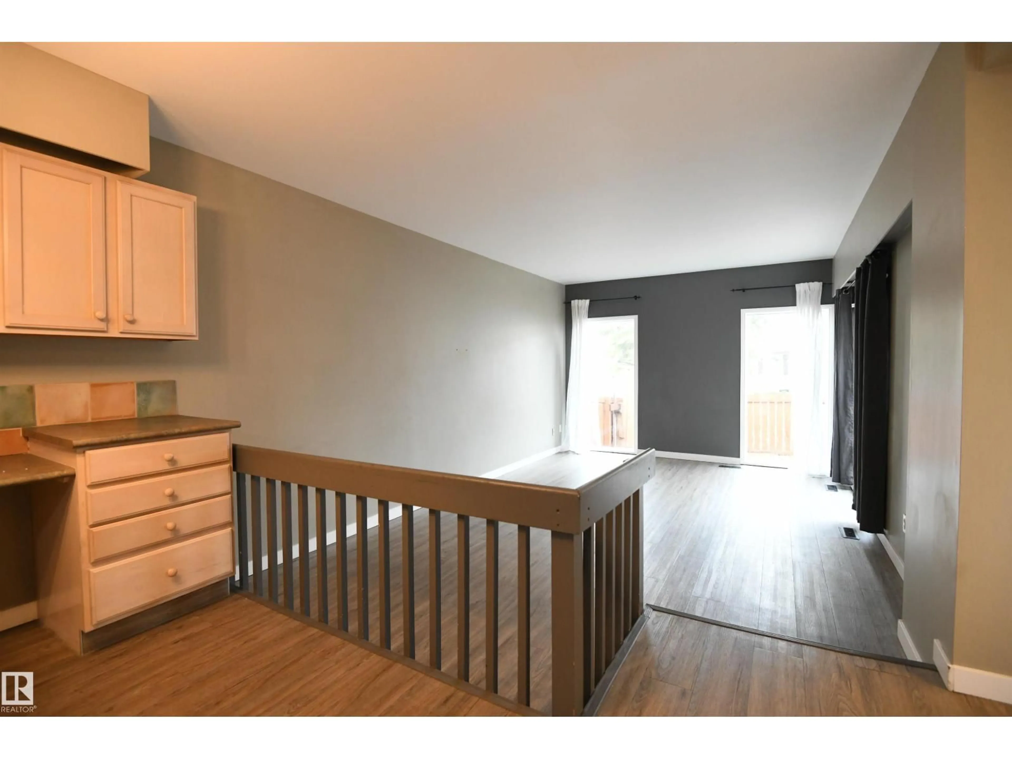 Unknown for 6706 36A AV, Edmonton Alberta T6K1S3