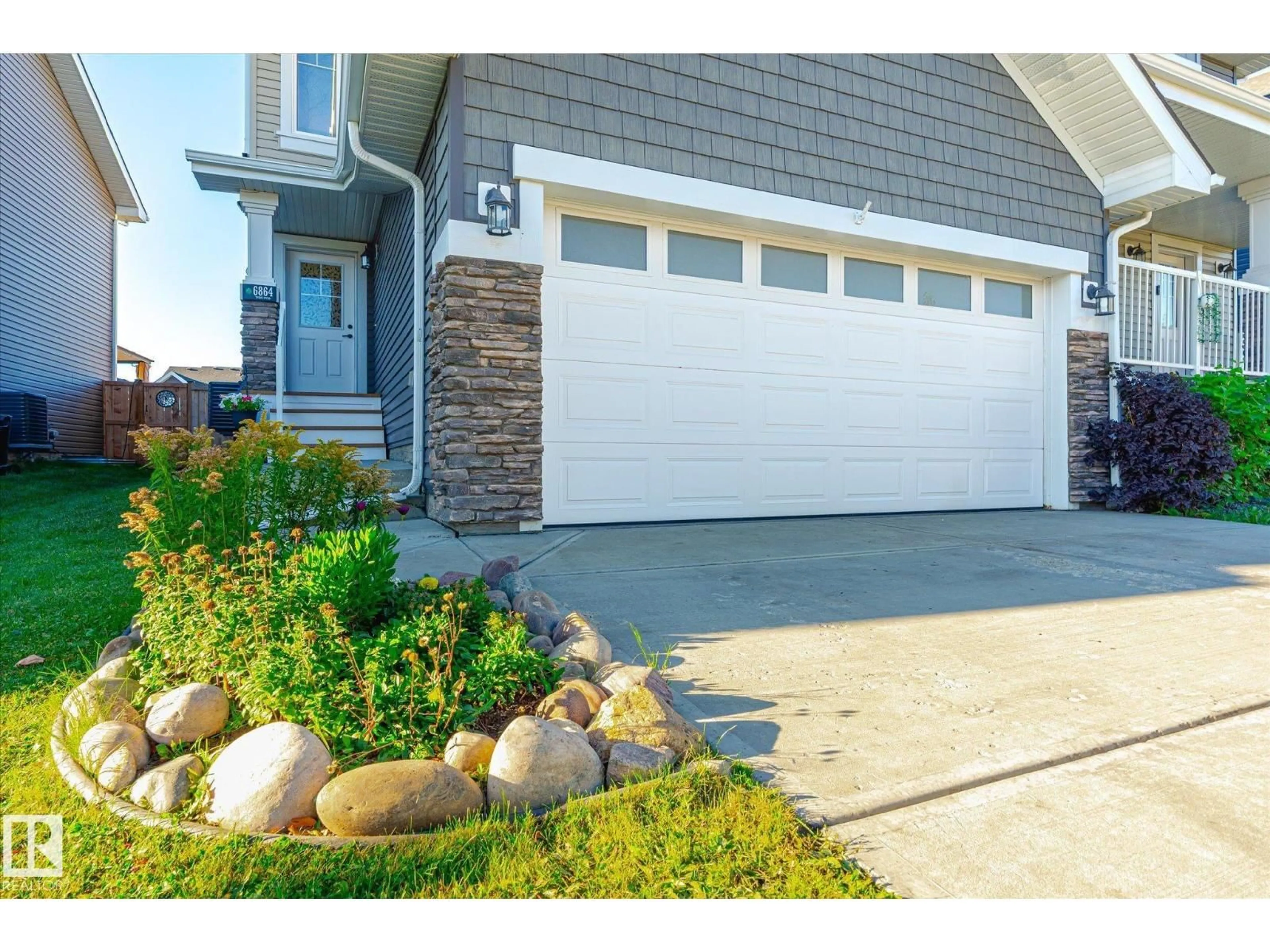 Unknown for 6864 EVANS WD, Edmonton Alberta T6M0T6