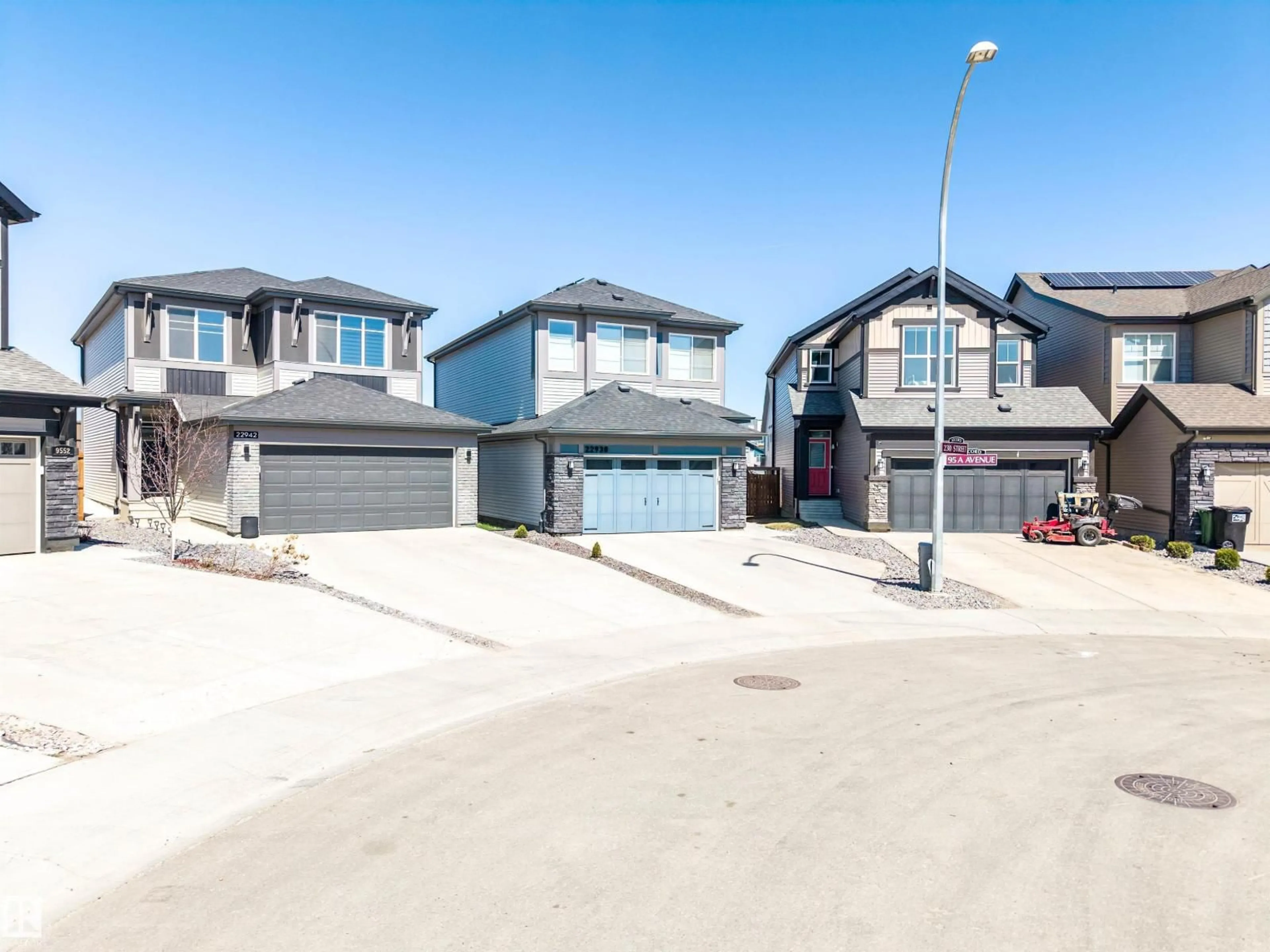 A pic from outside/outdoor area/front of a property/back of a property/a pic from drone, street for NW - 22938 95A AV, Edmonton Alberta T5T7K8