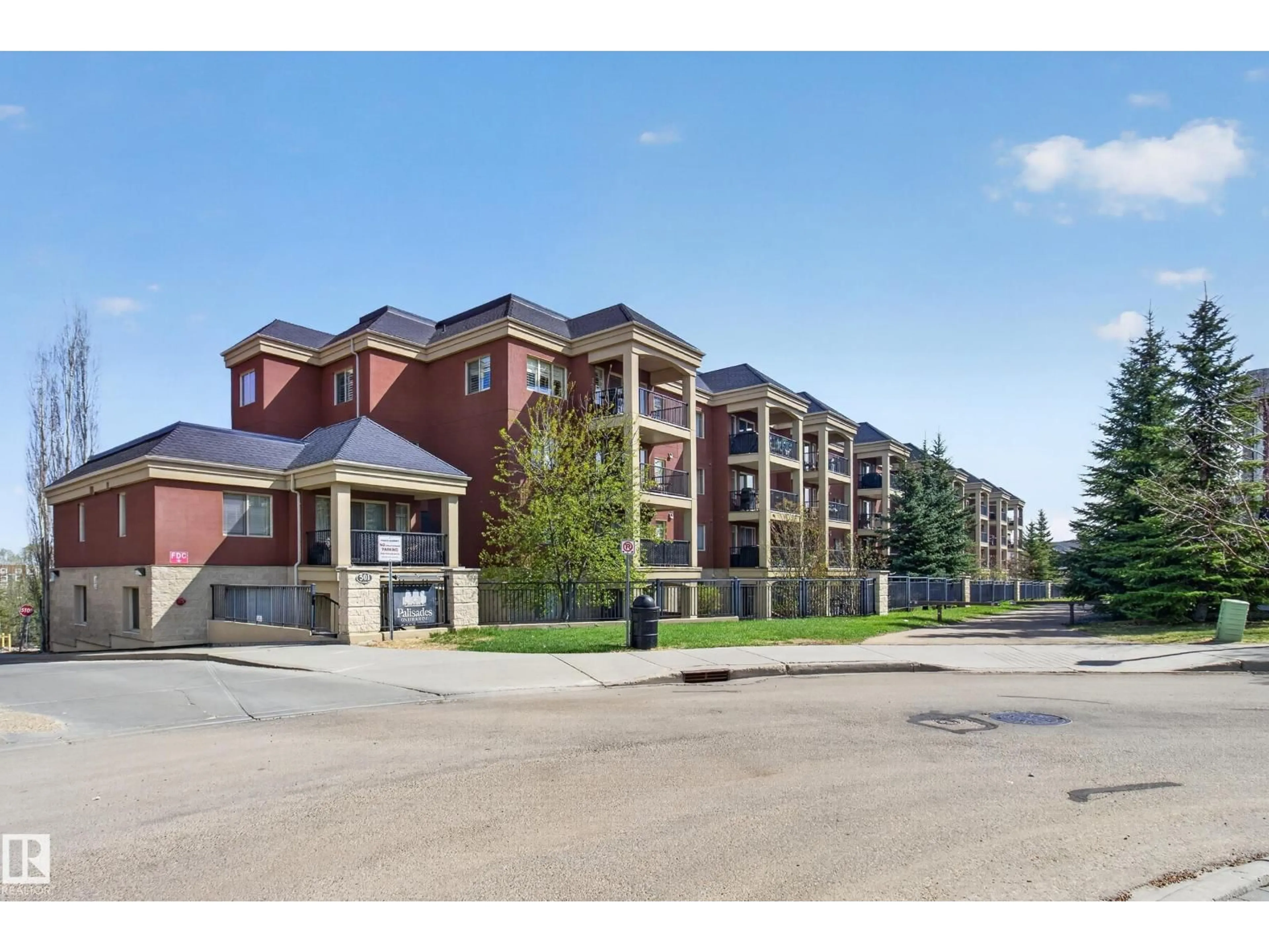 Unknown for 207 - 501 PALISADES WY, Sherwood Park Alberta T8H0H8