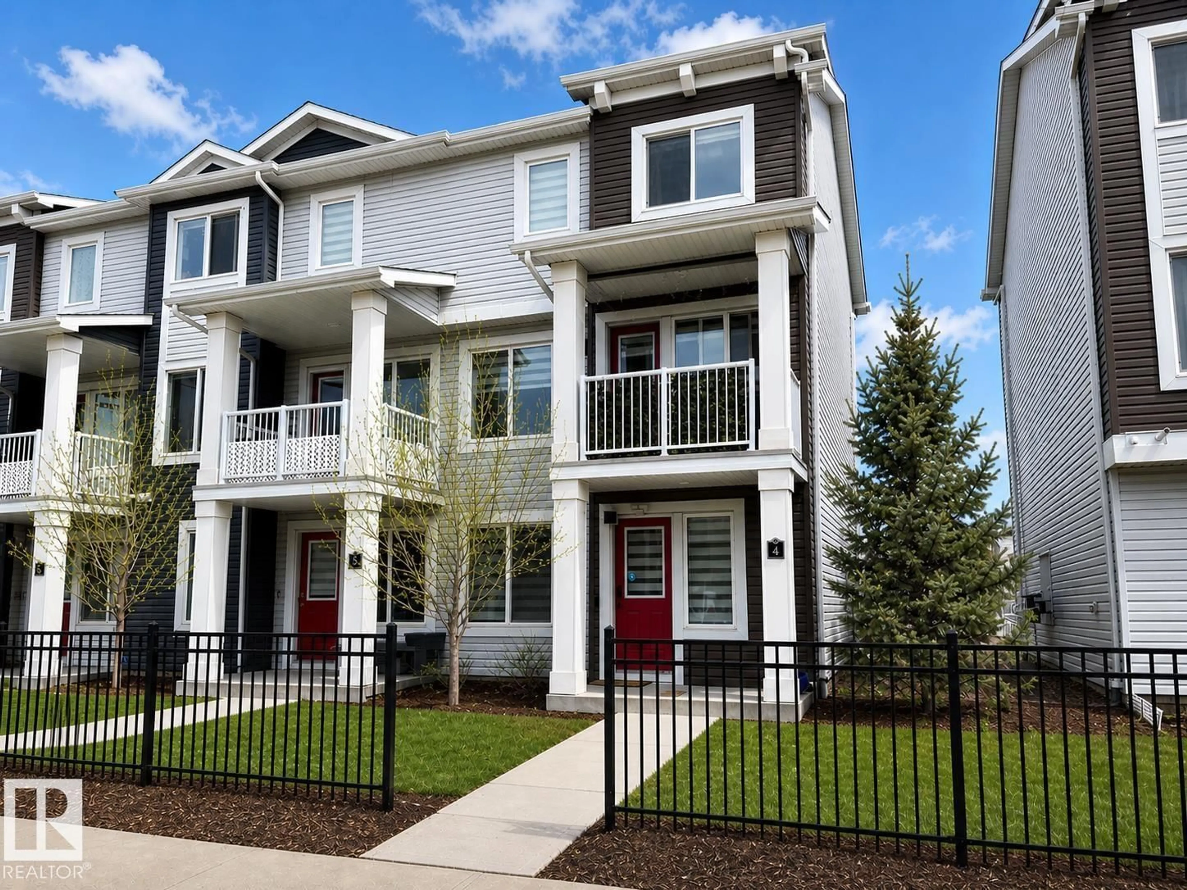 Home with vinyl exterior material, street for #4 - 16335 84 ST, Edmonton Alberta T5Z0S1