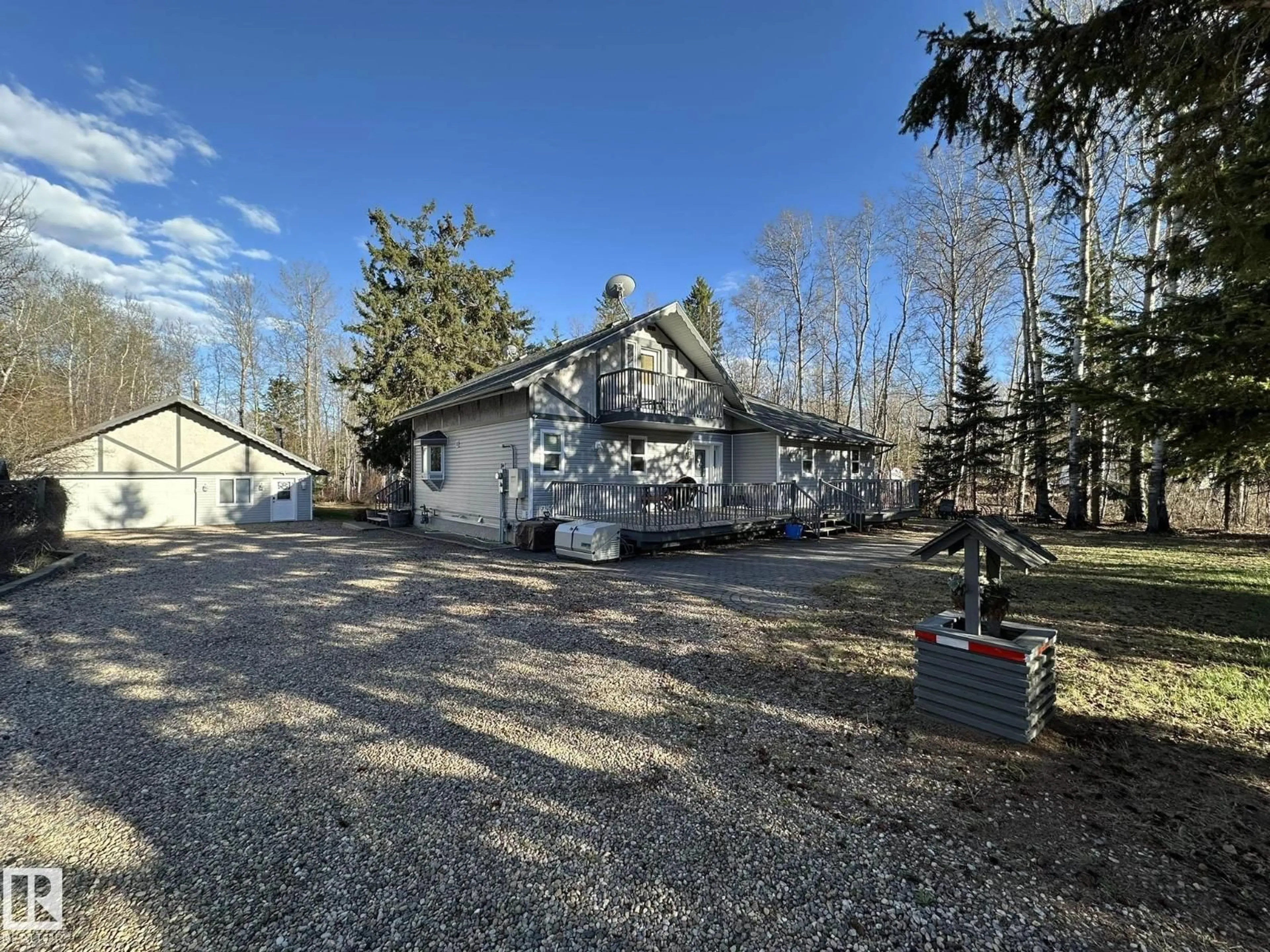 A pic from outside/outdoor area/front of a property/back of a property/a pic from drone, unknown for 59536 - 342 RANGE 132A RD, Rural Smoky Lake County Alberta T0A3C0