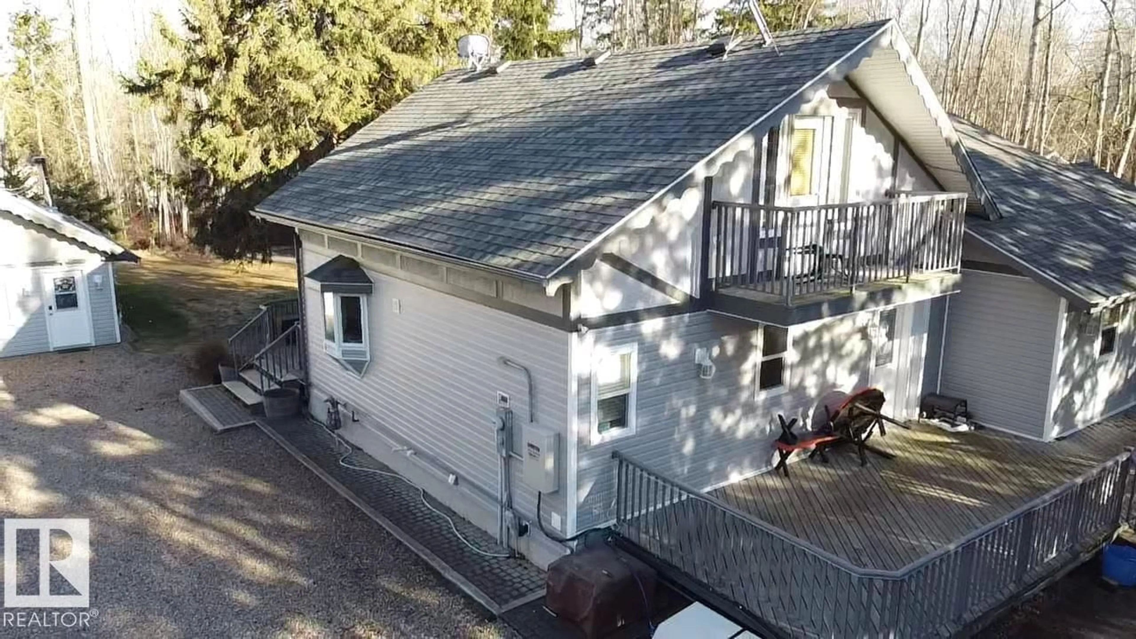 A pic from outside/outdoor area/front of a property/back of a property/a pic from drone, unknown for 59536 - 342 RANGE 132A RD, Rural Smoky Lake County Alberta T0A3C0