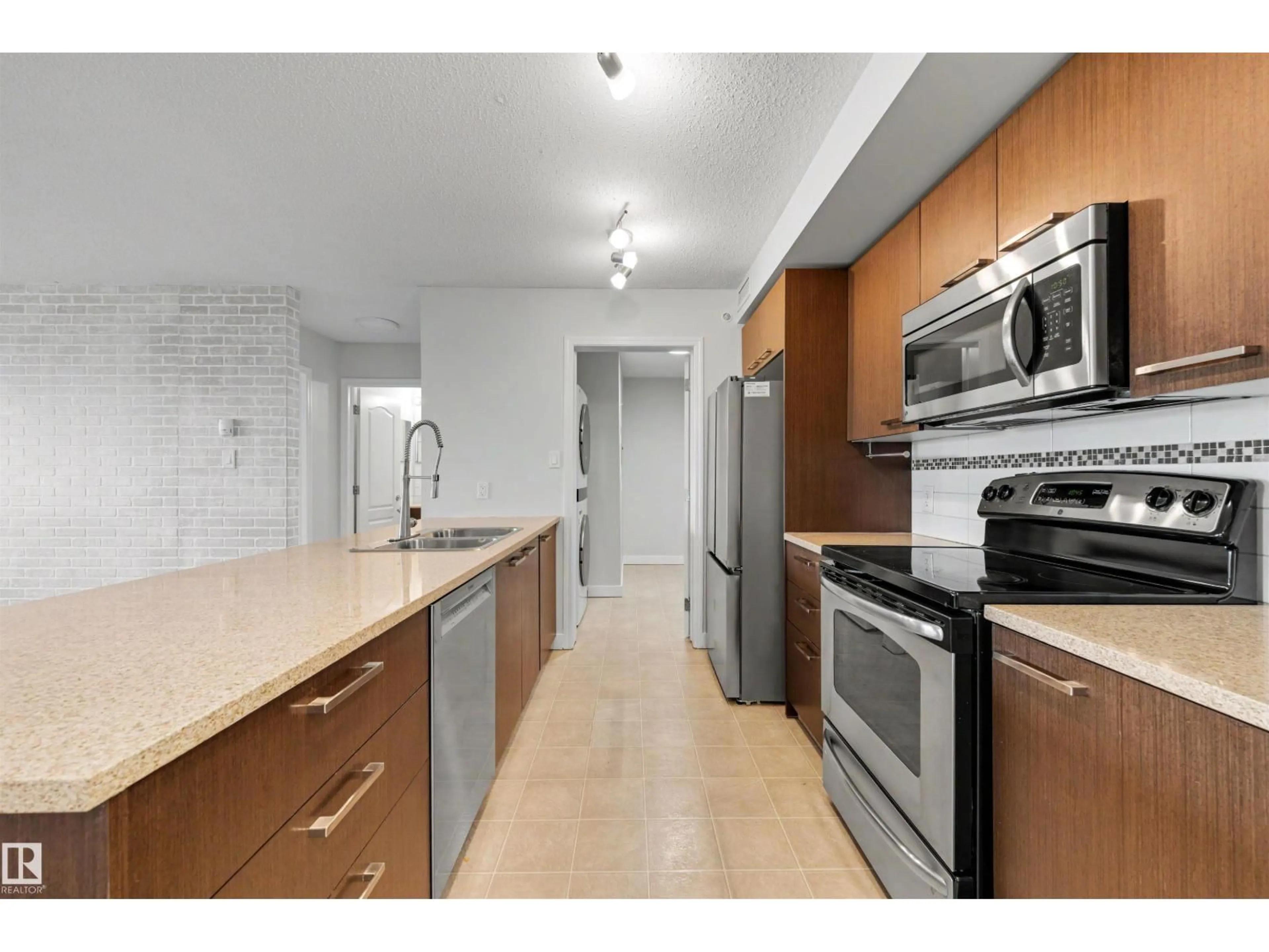 Standard kitchen, unknown for 2406 - 7343 SOUTH TERWILLEGAR DR, Edmonton Alberta T6R0M2