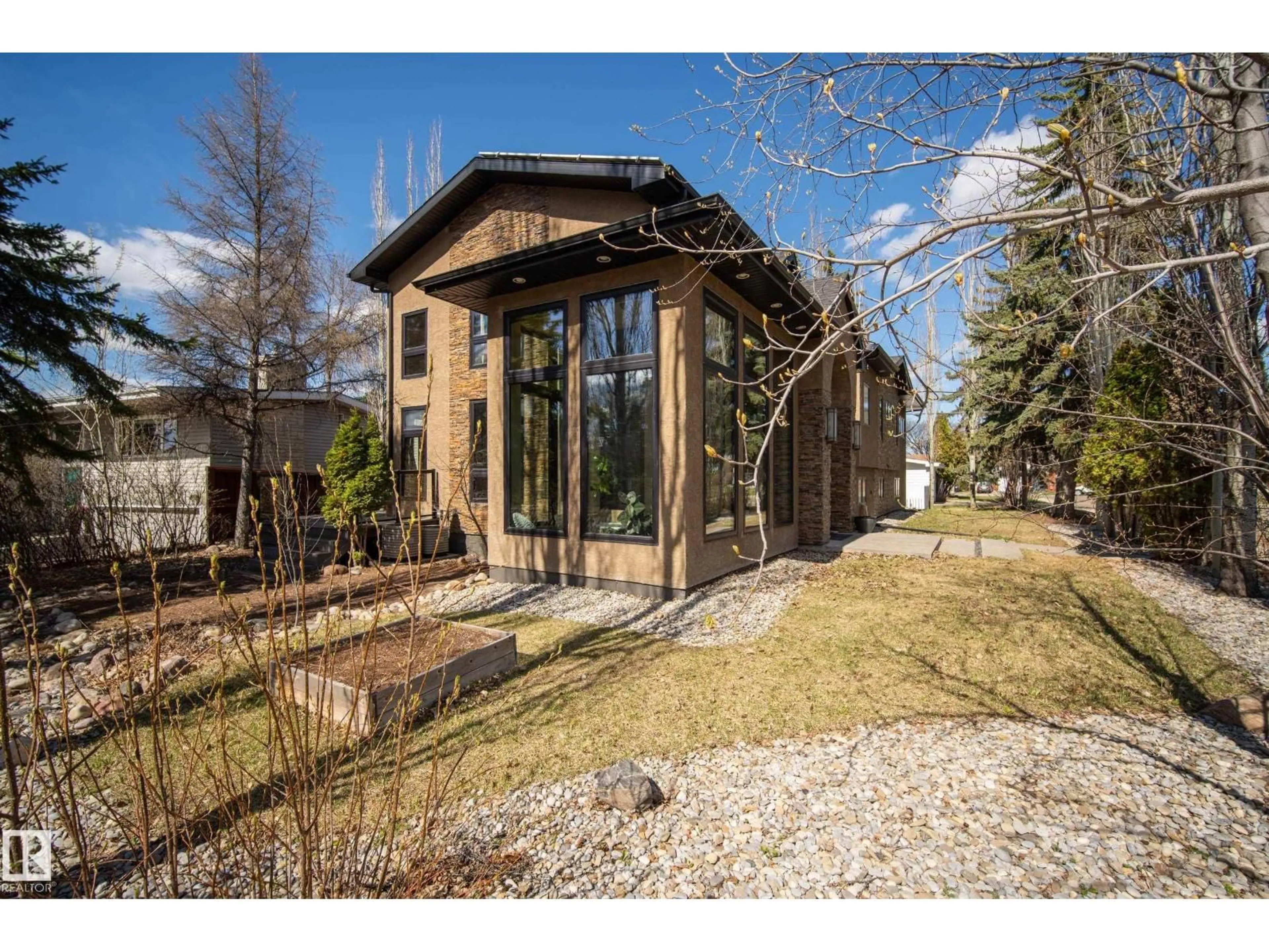 Unknown for NW - 11908 41A AV, Edmonton Alberta T6J0V9