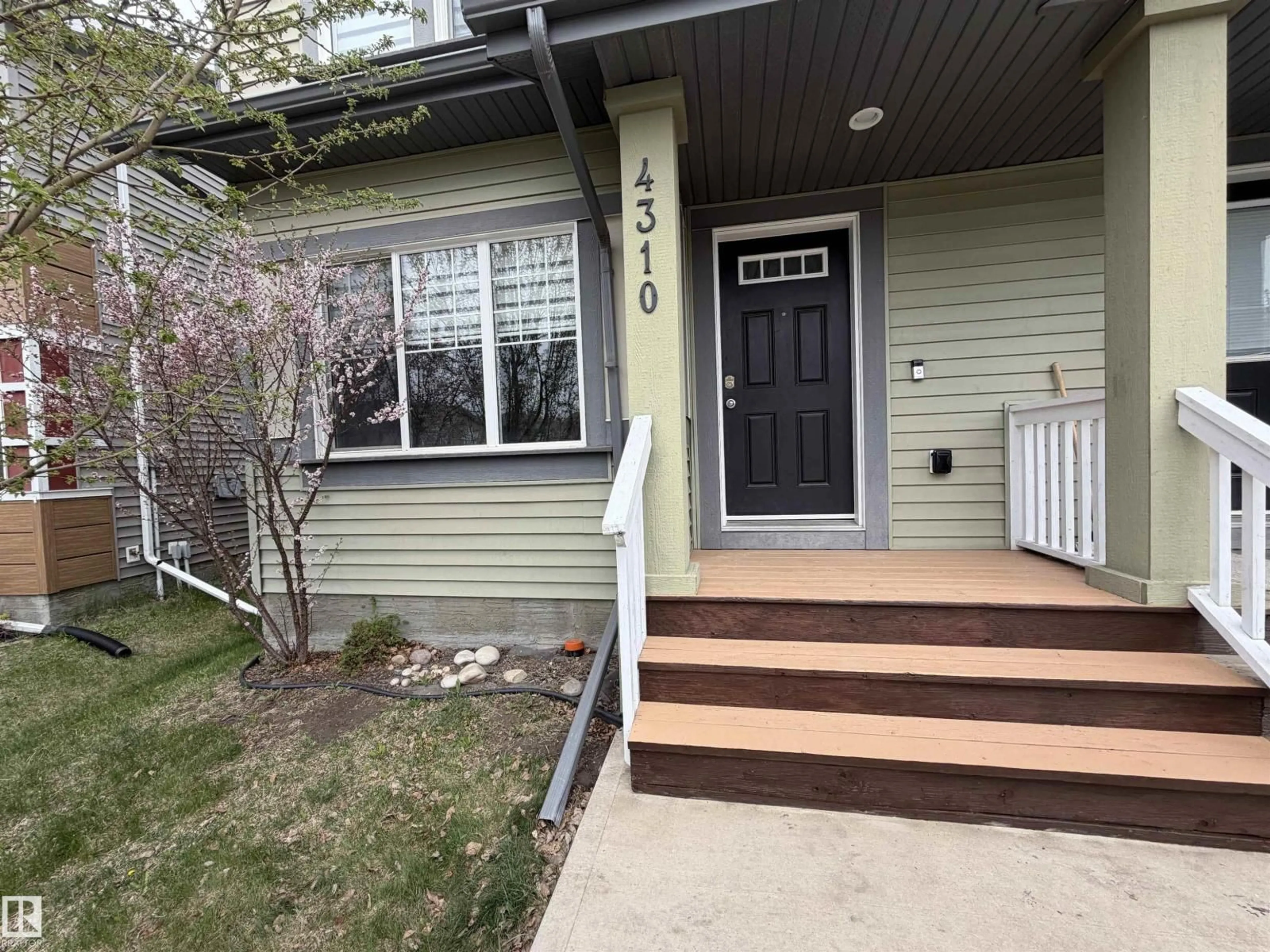 Home with vinyl exterior material, street for LI SW - 4310 PROWSE LINK, Edmonton Alberta T6W2V4