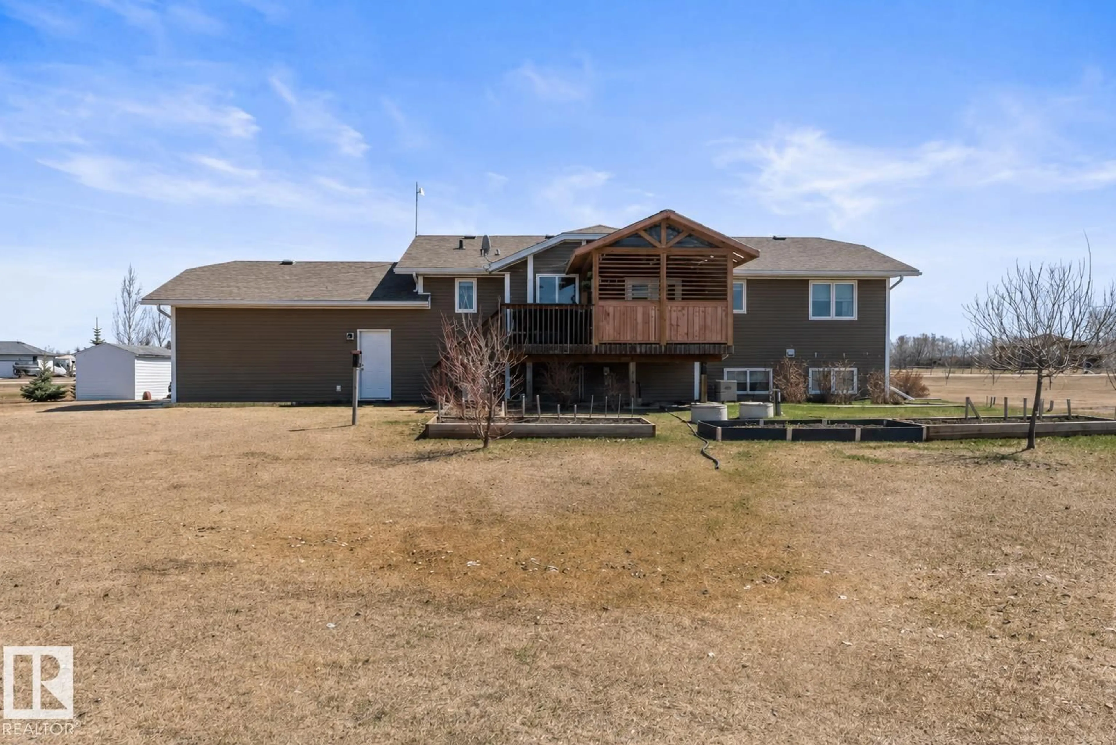 A pic from outside/outdoor area/front of a property/back of a property/a pic from drone, unknown for 42011 - 40 TOWNSHIP RD 624, Rural Bonnyville M.D. Alberta T9M1P1