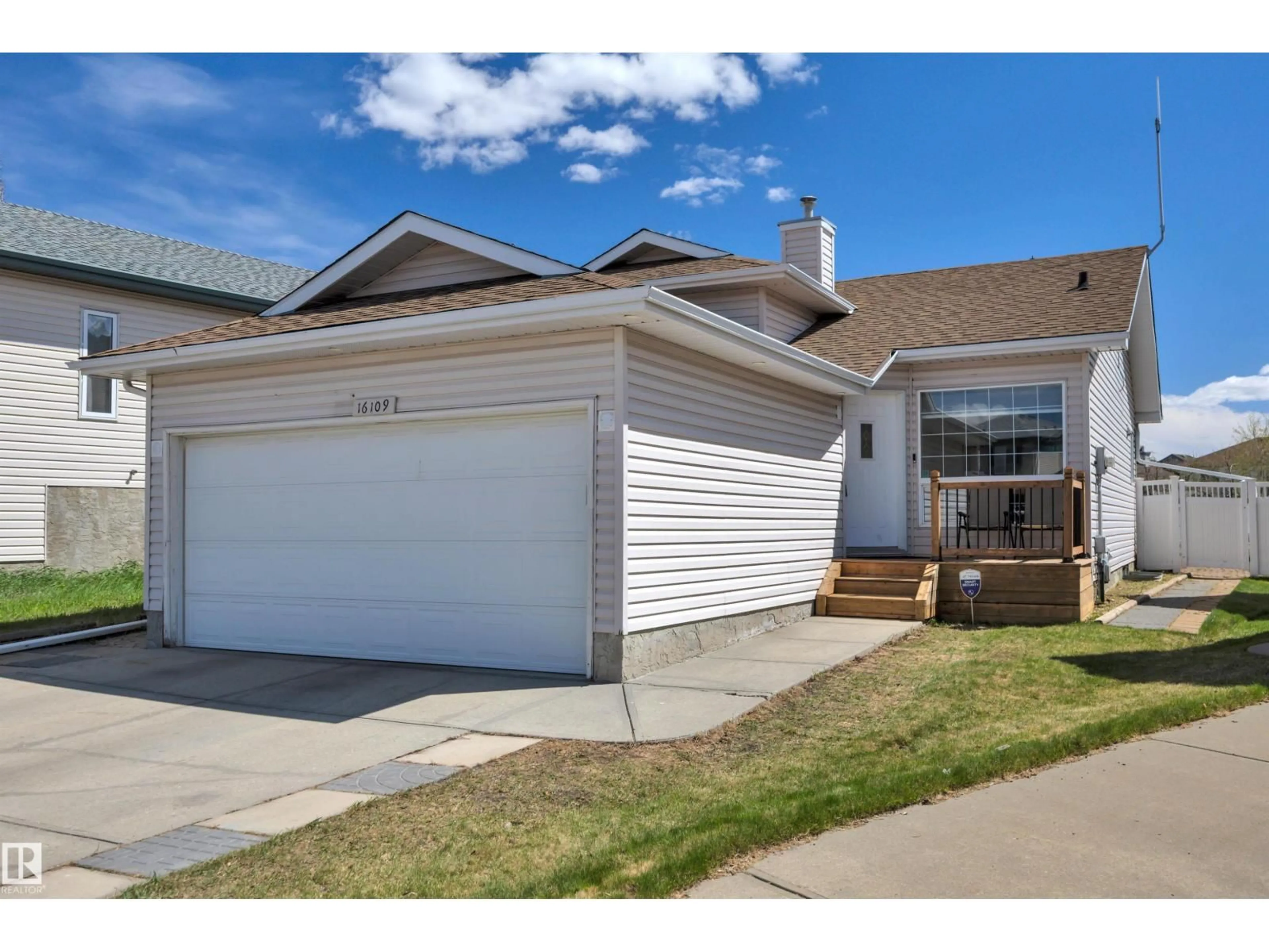 Home with vinyl exterior material, street for NW - 16109 129A ST, Edmonton Alberta T6V1S9