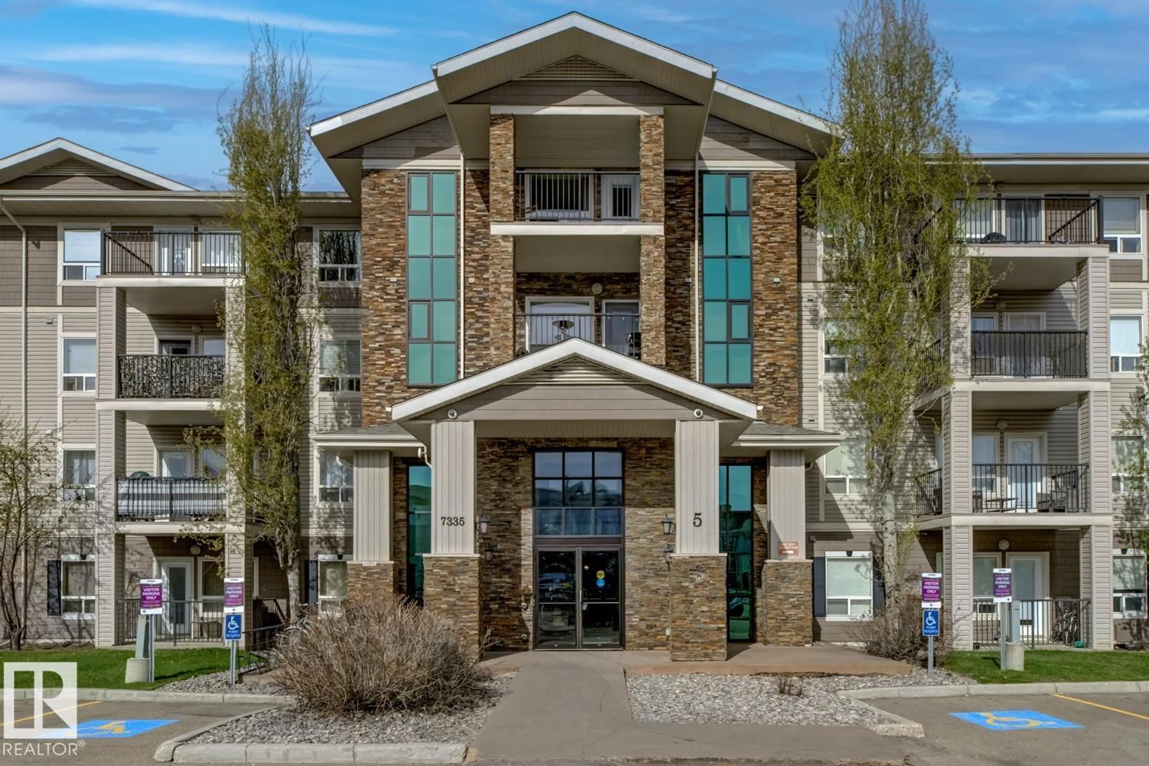 Indoor foyer for 5106 - 7335 SOUTH TERWILLEGAR DR, Edmonton Alberta T6R0M1
