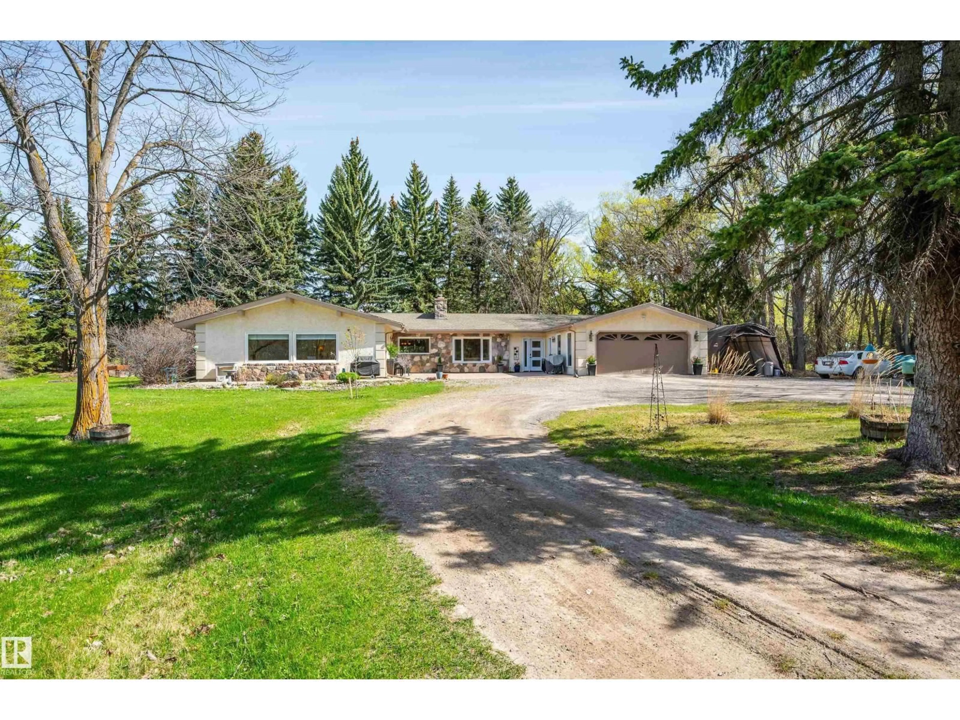 A pic from outside/outdoor area/front of a property/back of a property/a pic from drone, street for 22560 - 116 WYE RD, Rural Strathcona County Alberta T8A4T5