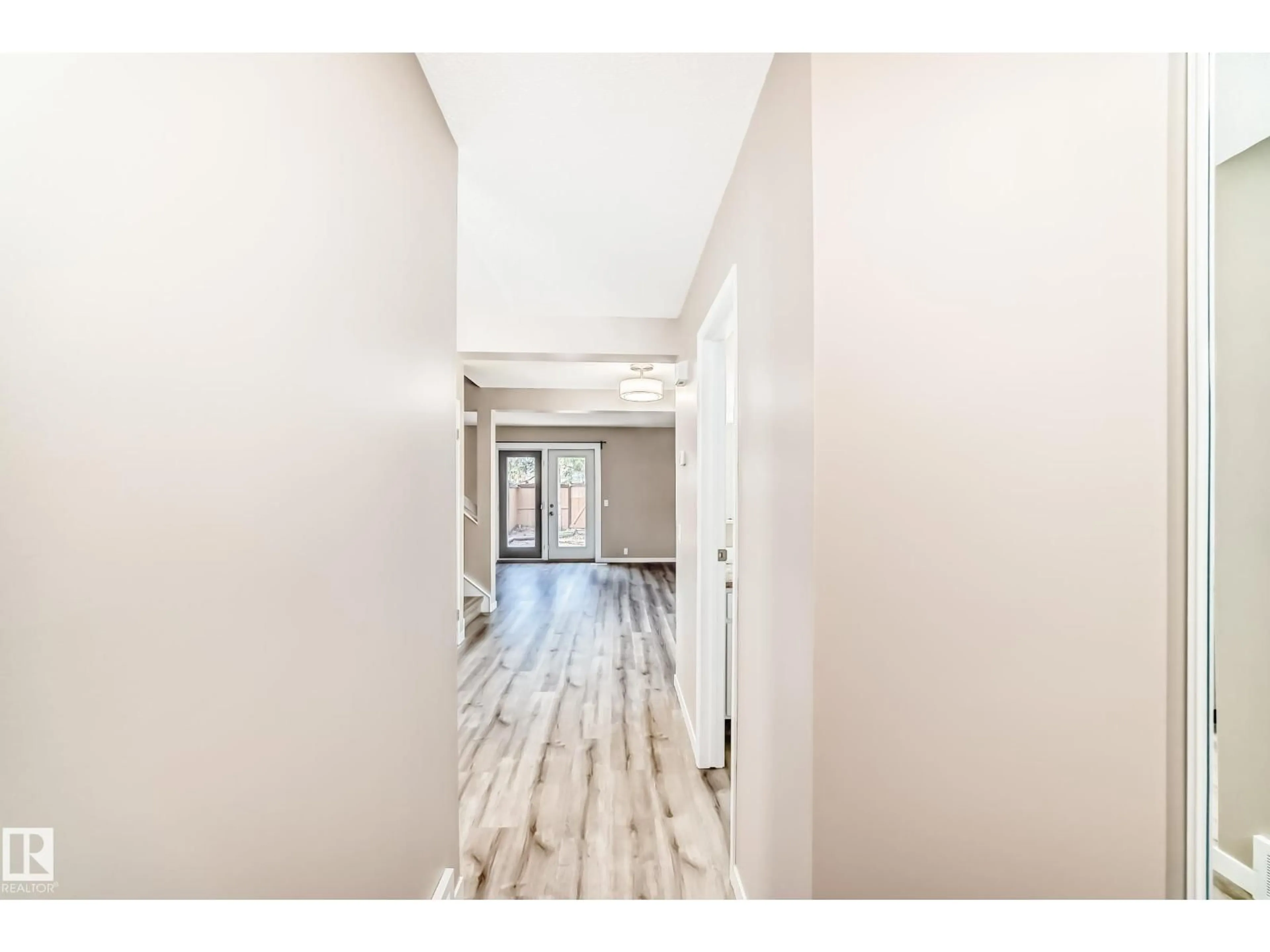 Indoor entryway for 2578 138A AV, Edmonton Alberta T5Y1T3
