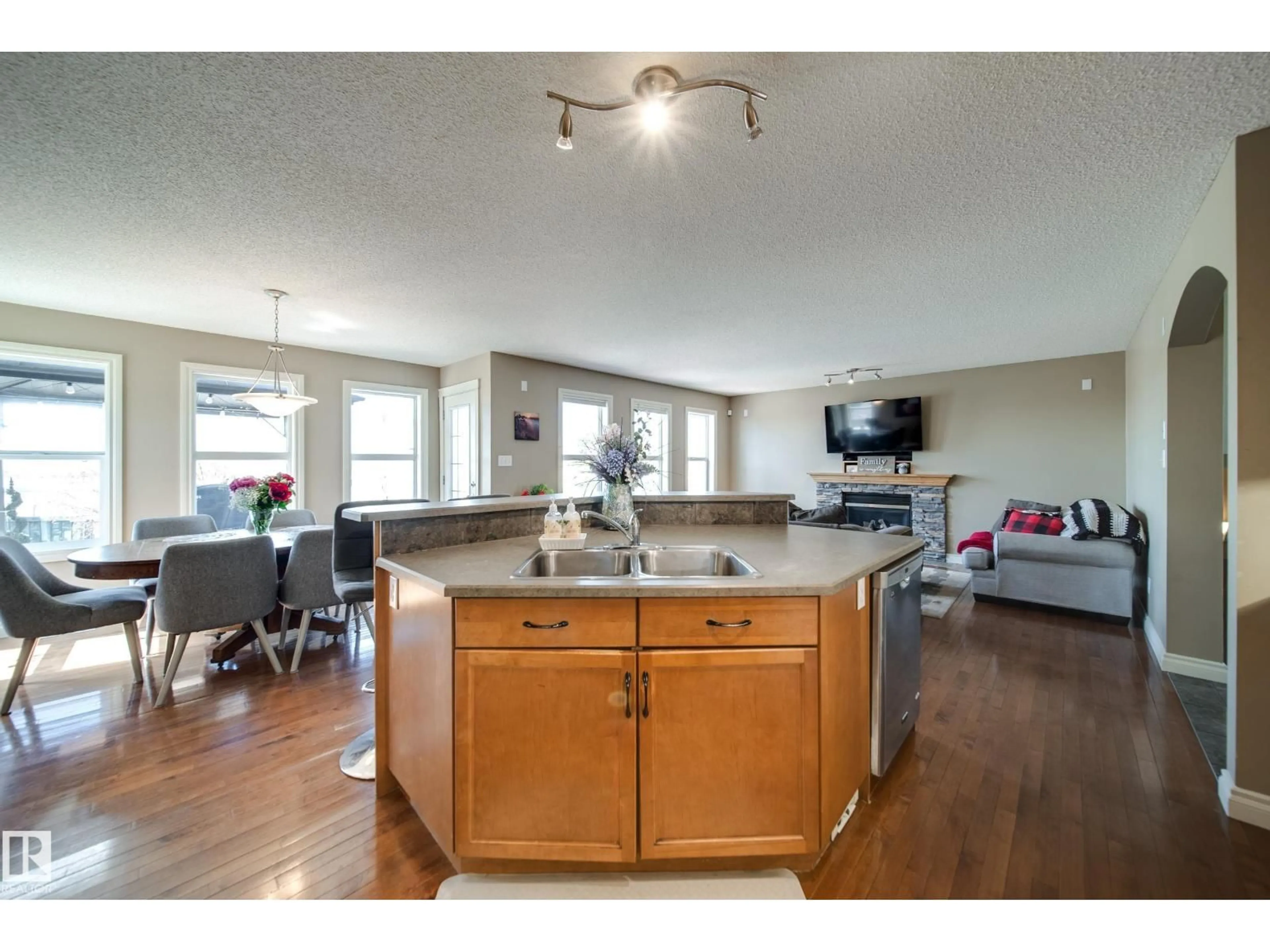 Open concept kitchen, unknown for 12627 16 AV, Edmonton Alberta T6W1R6