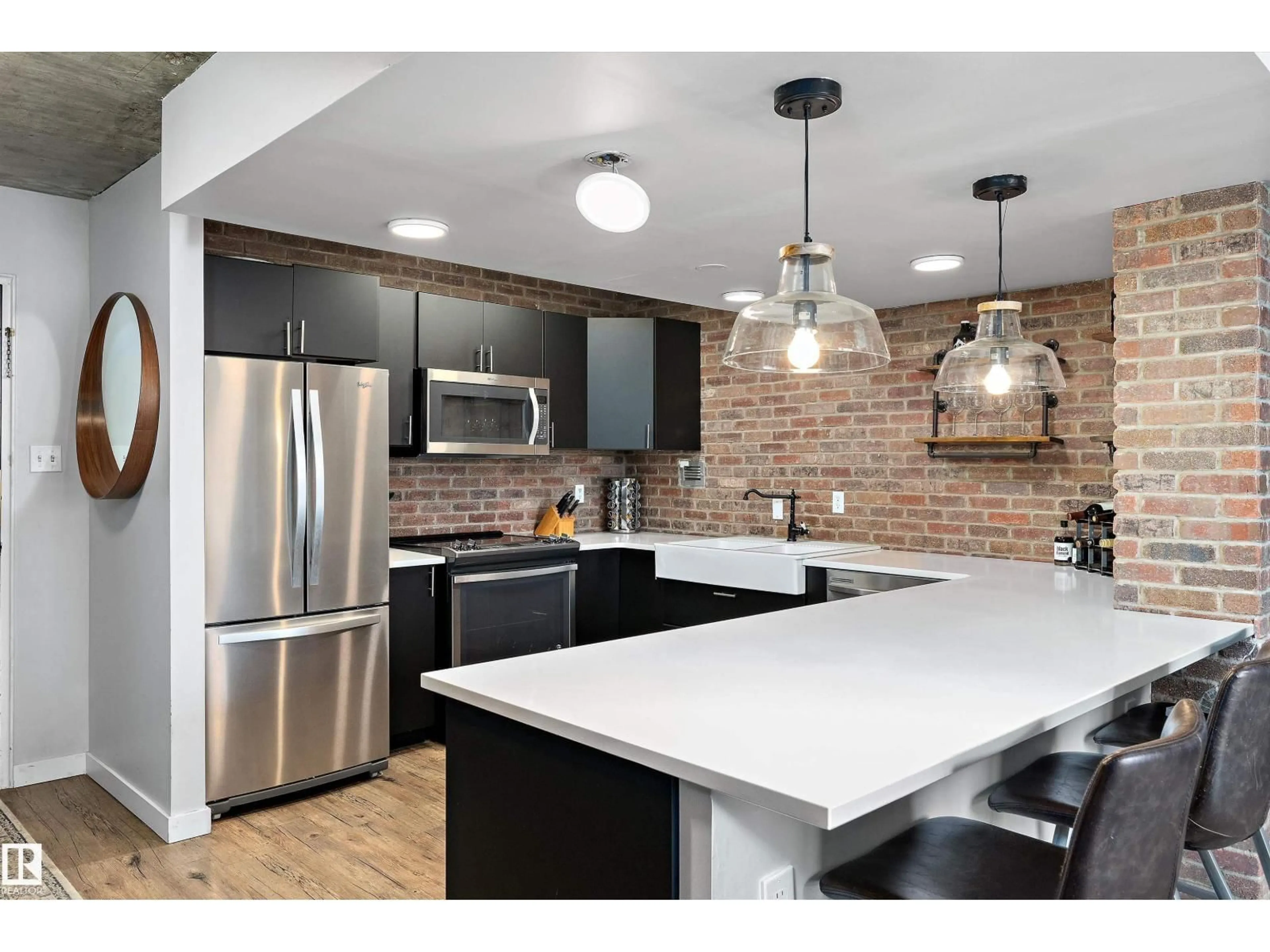 Open concept kitchen, unknown for 905 - 9940 112 ST NW, Edmonton Alberta T5K1L8