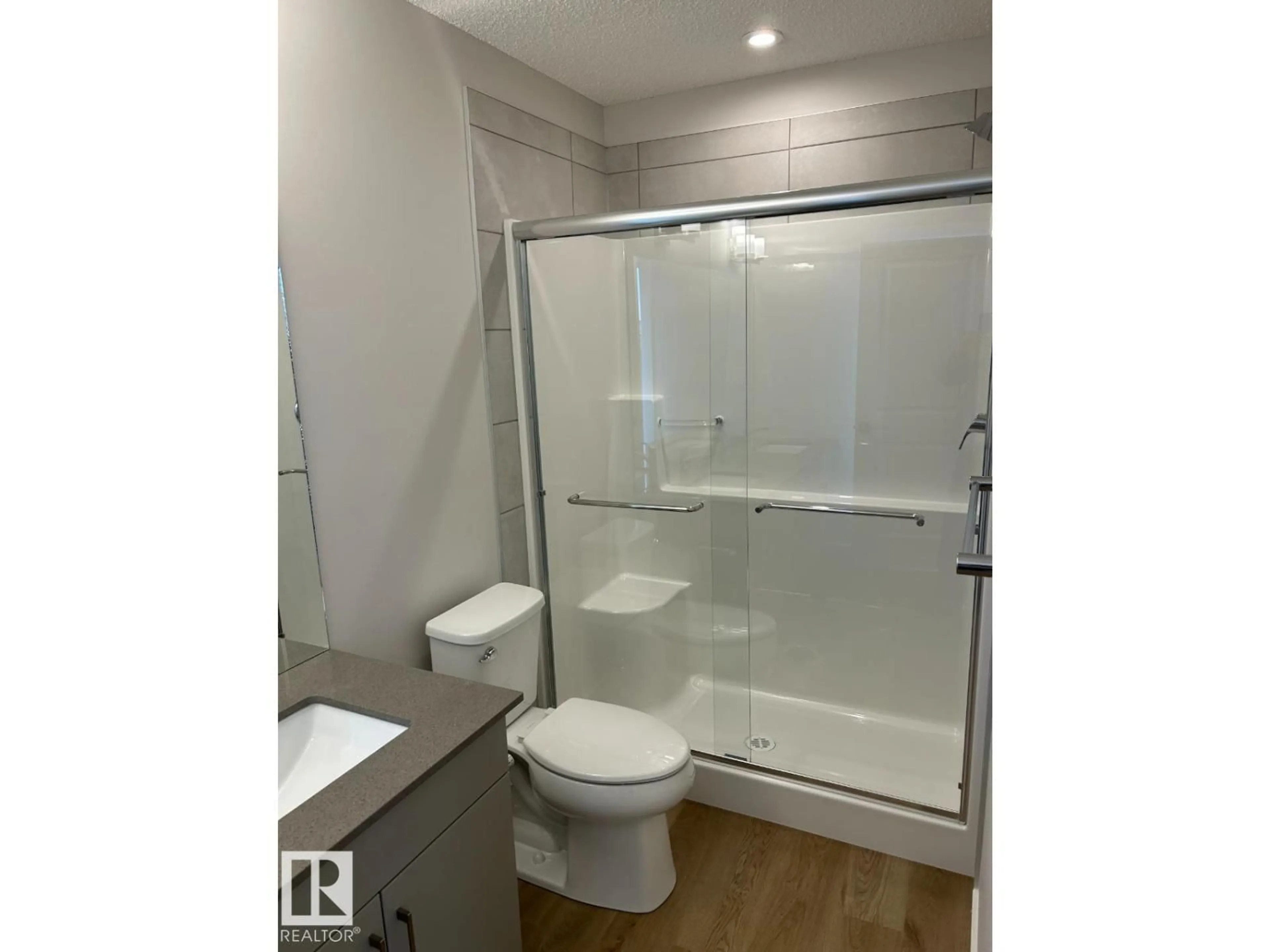 Standard bathroom, unknown for SW - 412 26 ST, Edmonton Alberta T6T2J3