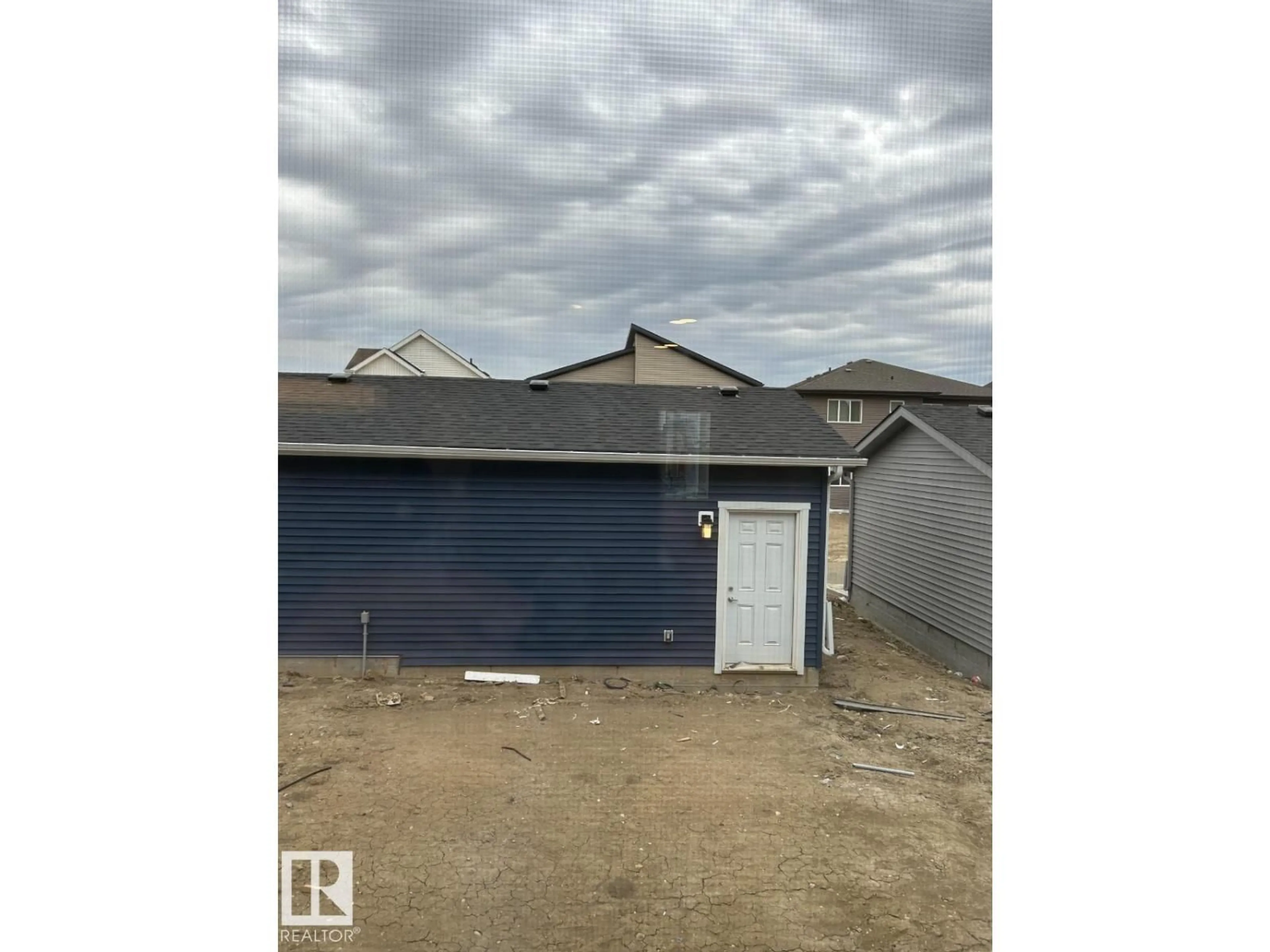 Shed for SW - 412 26 ST, Edmonton Alberta T6T2J3